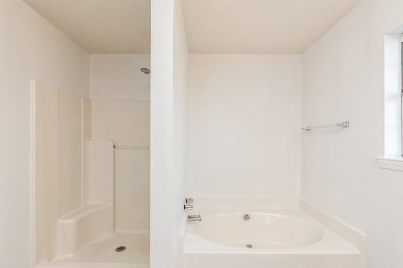 ORION LAKE - Residential