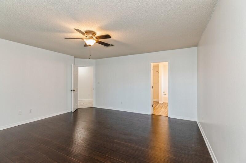 ORION LAKE - Residential