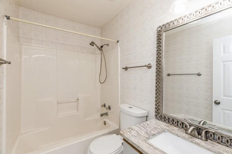 ORION LAKE - Residential