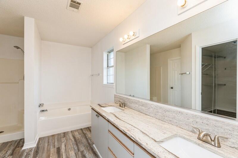 ORION LAKE - Residential