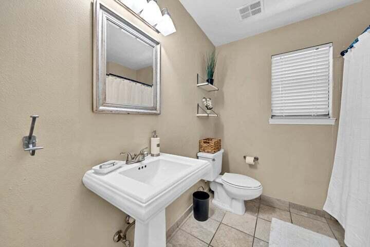 ST ANDREWS VILLAGE SOUTH 2 - Residential Lease