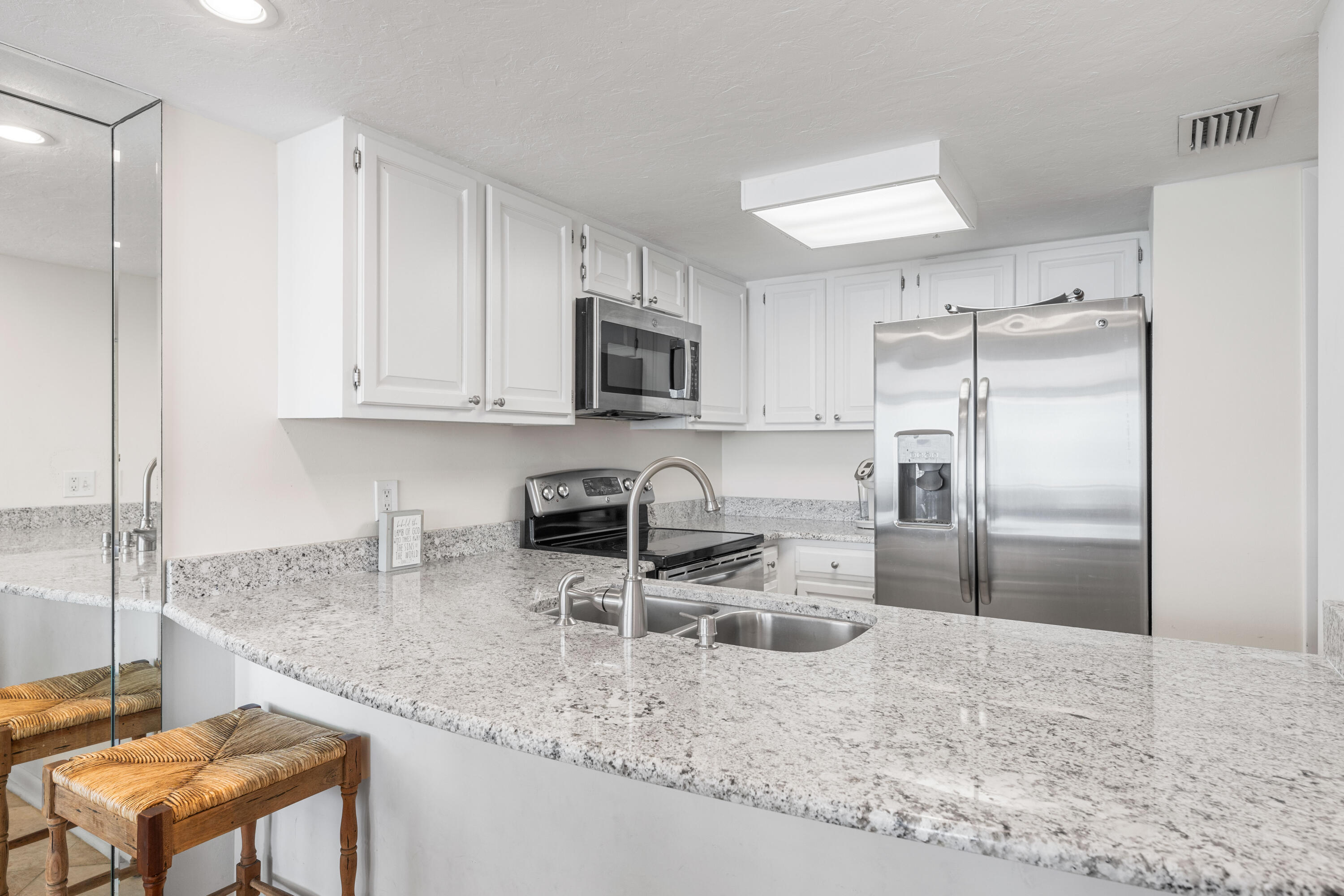 ONE SEAGROVE PLACE CONDO - Residential