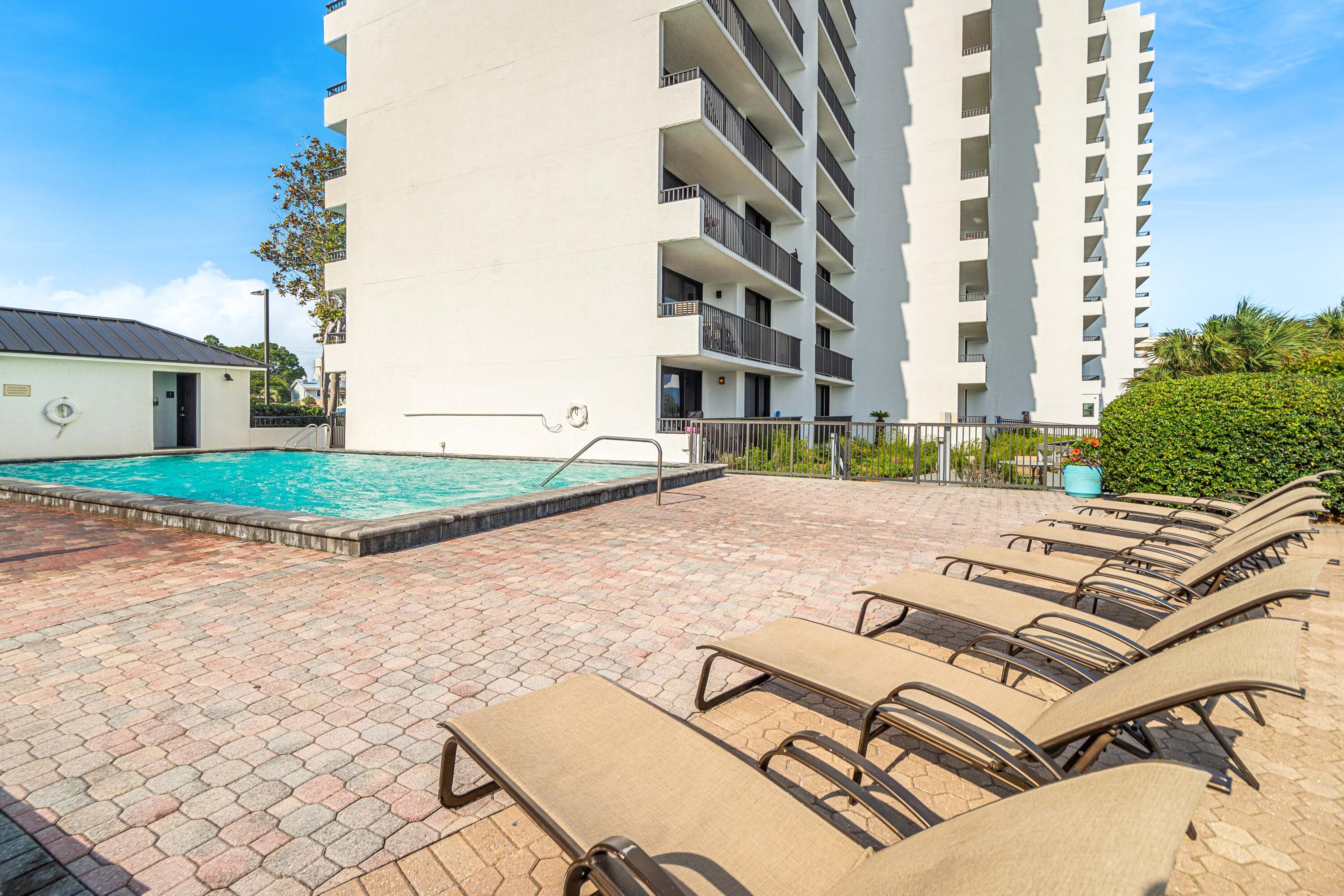 ONE SEAGROVE PLACE CONDO - Residential