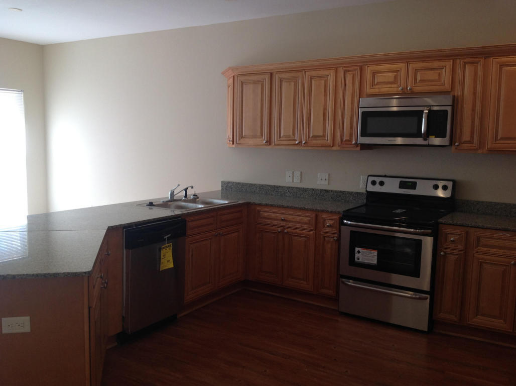 ARBOR LAKE PHASE II - Residential