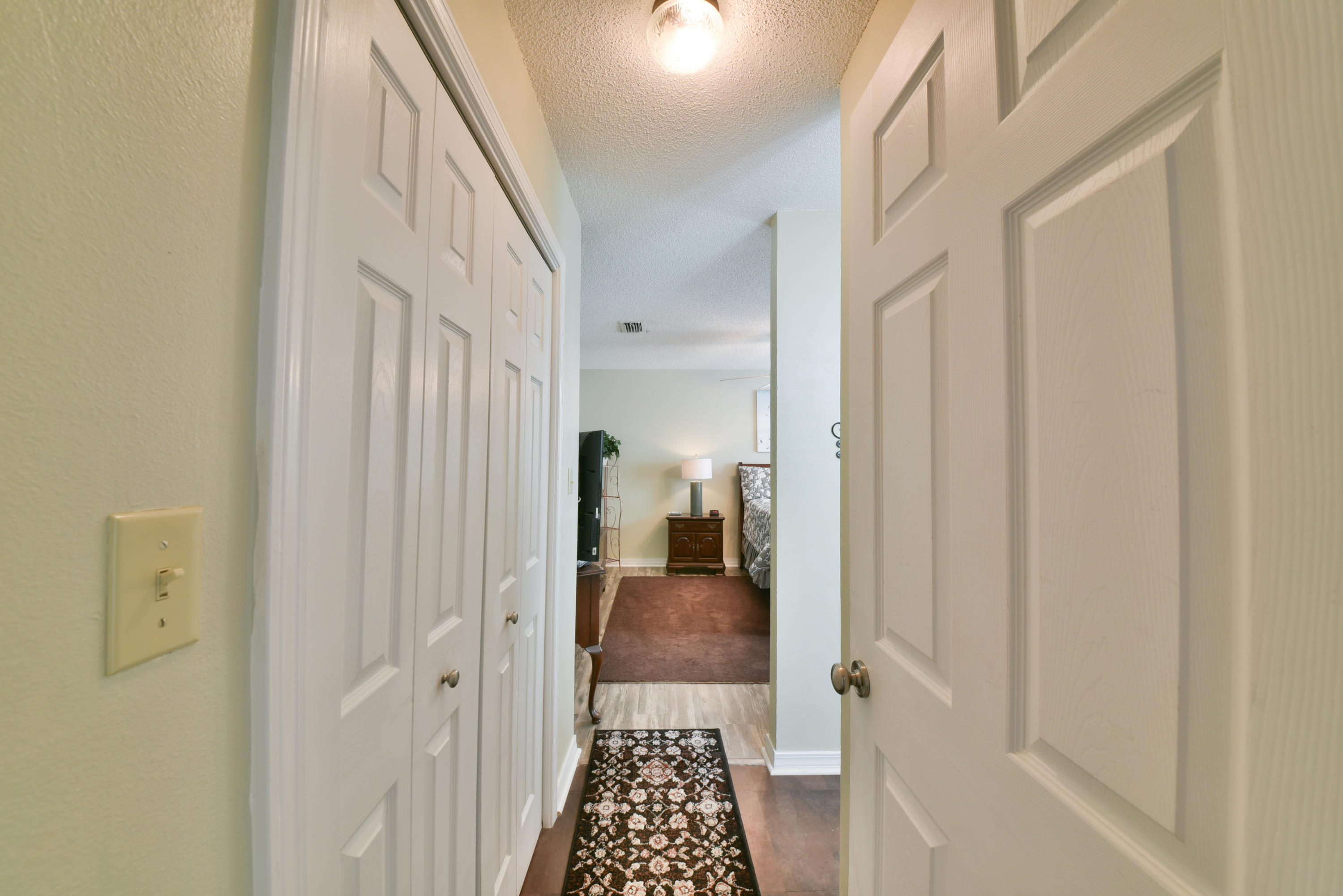 BEACHVIEW CONDOMINIUM - Residential