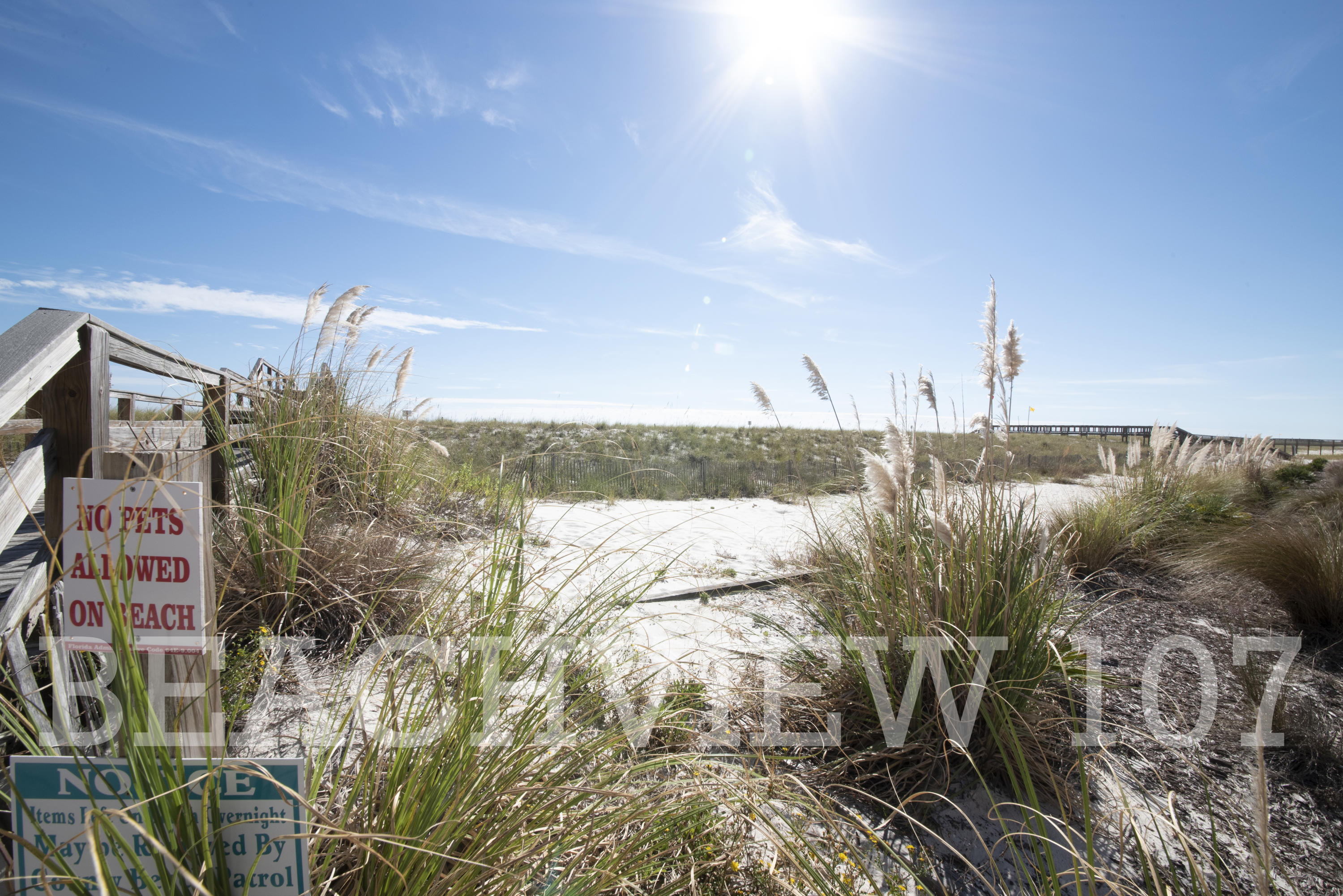 BEACHVIEW CONDOMINIUM - Residential