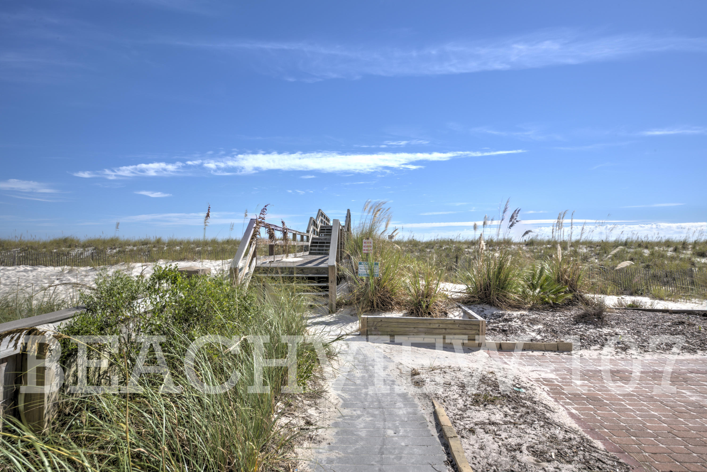 BEACHVIEW CONDOMINIUM - Residential