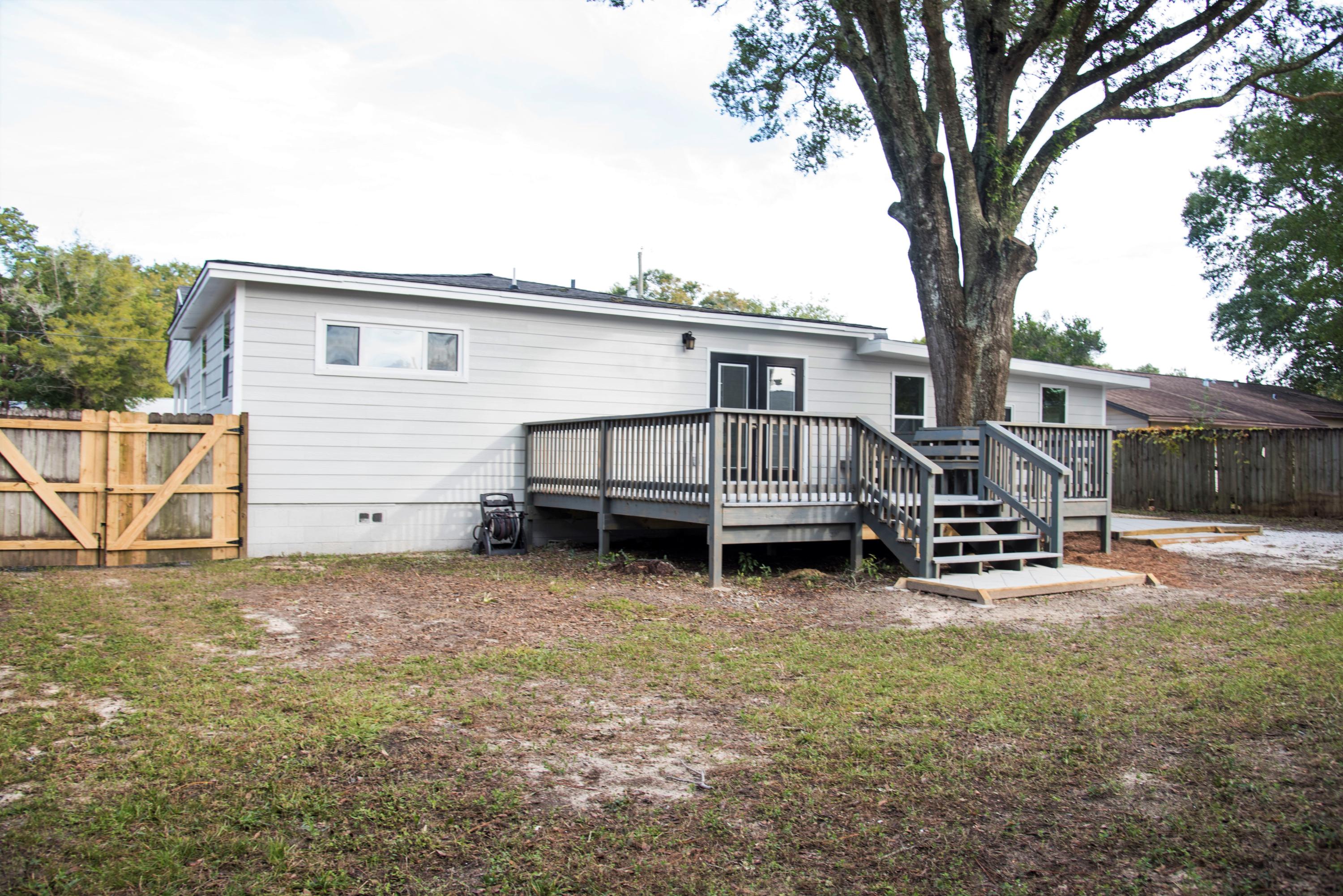 RE S/D VALP PLAT #15 LOT 6 BLK 1 - Residential