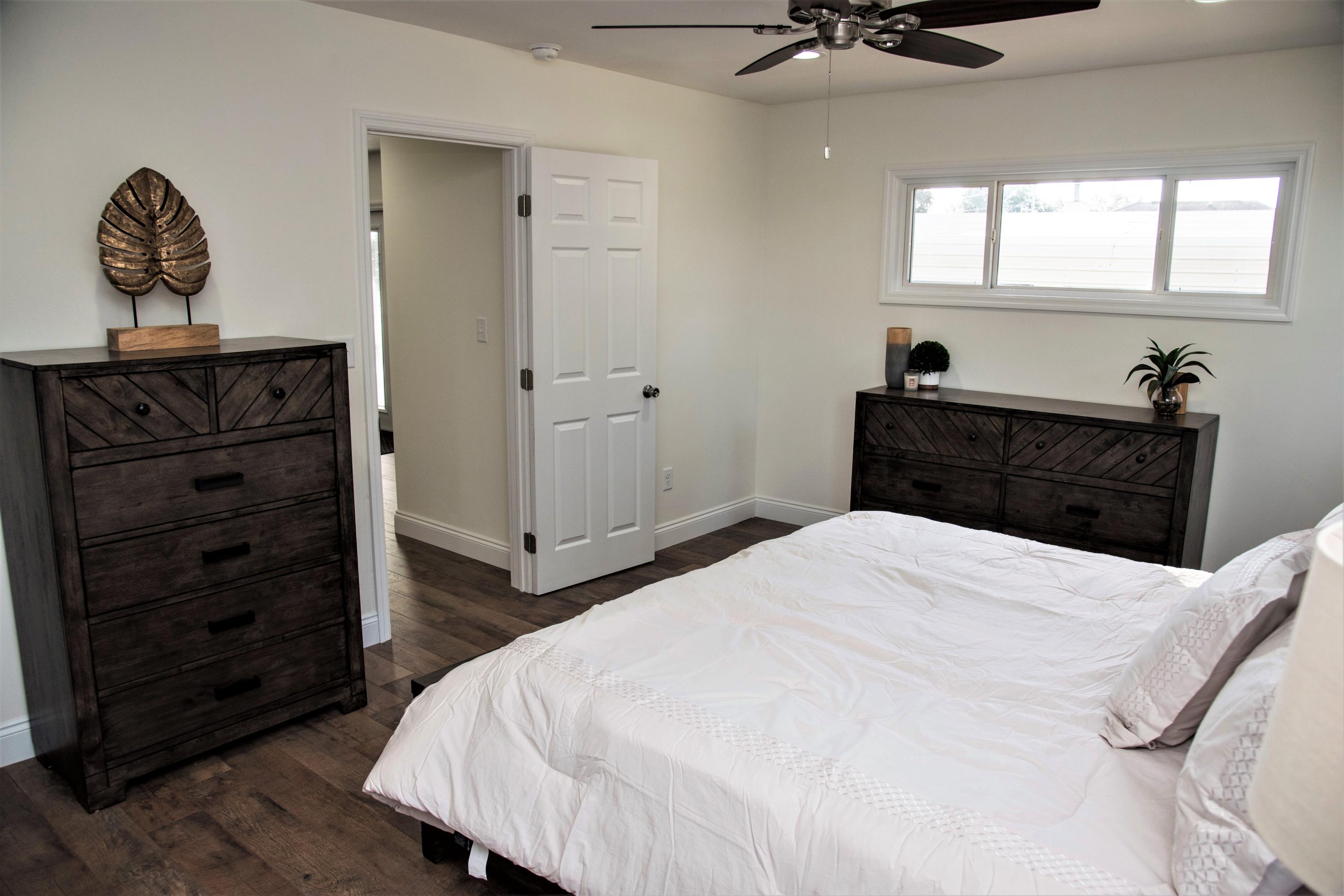 RE S/D VALP PLAT #15 LOT 6 BLK 1 - Residential