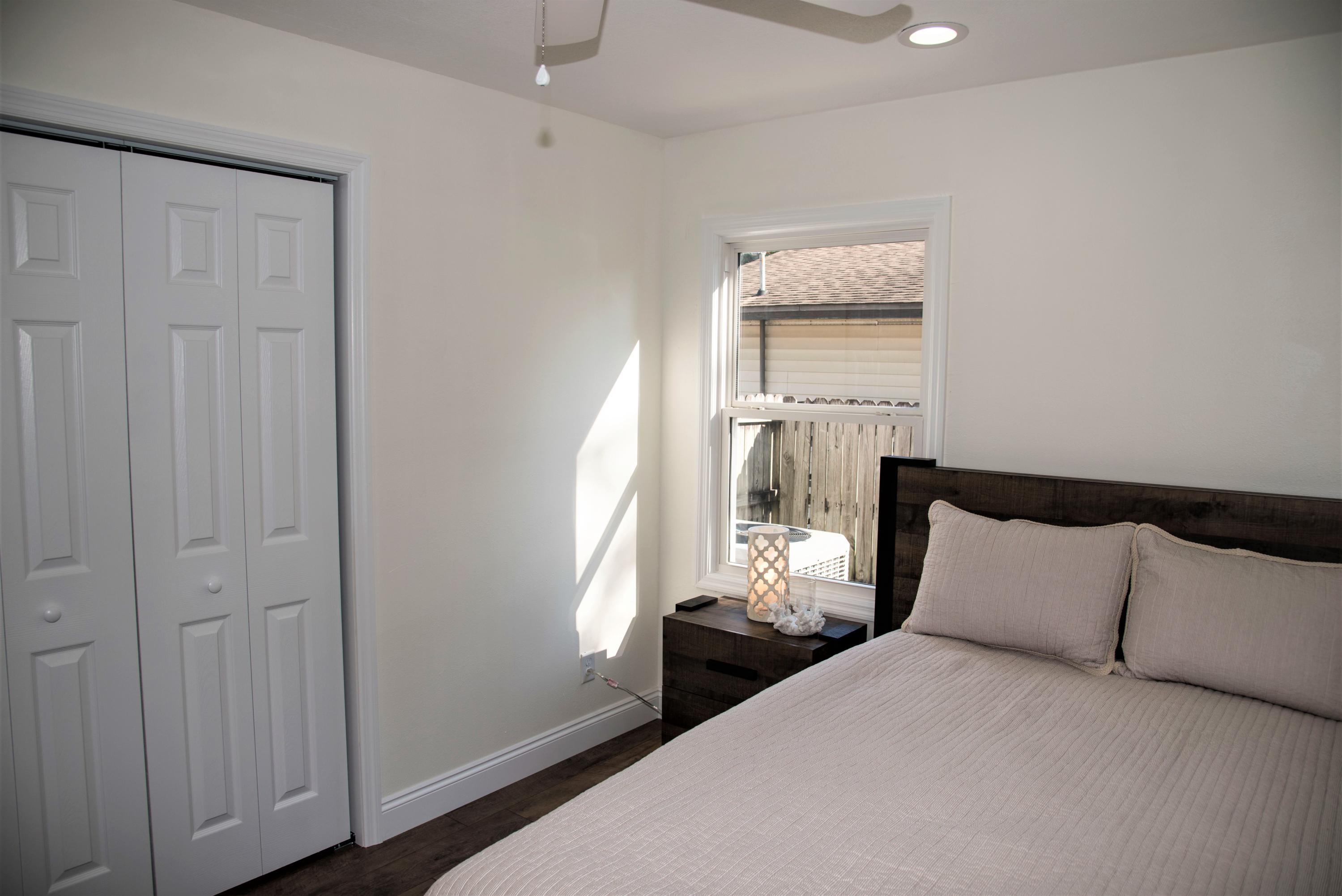 RE S/D VALP PLAT #15 LOT 6 BLK 1 - Residential