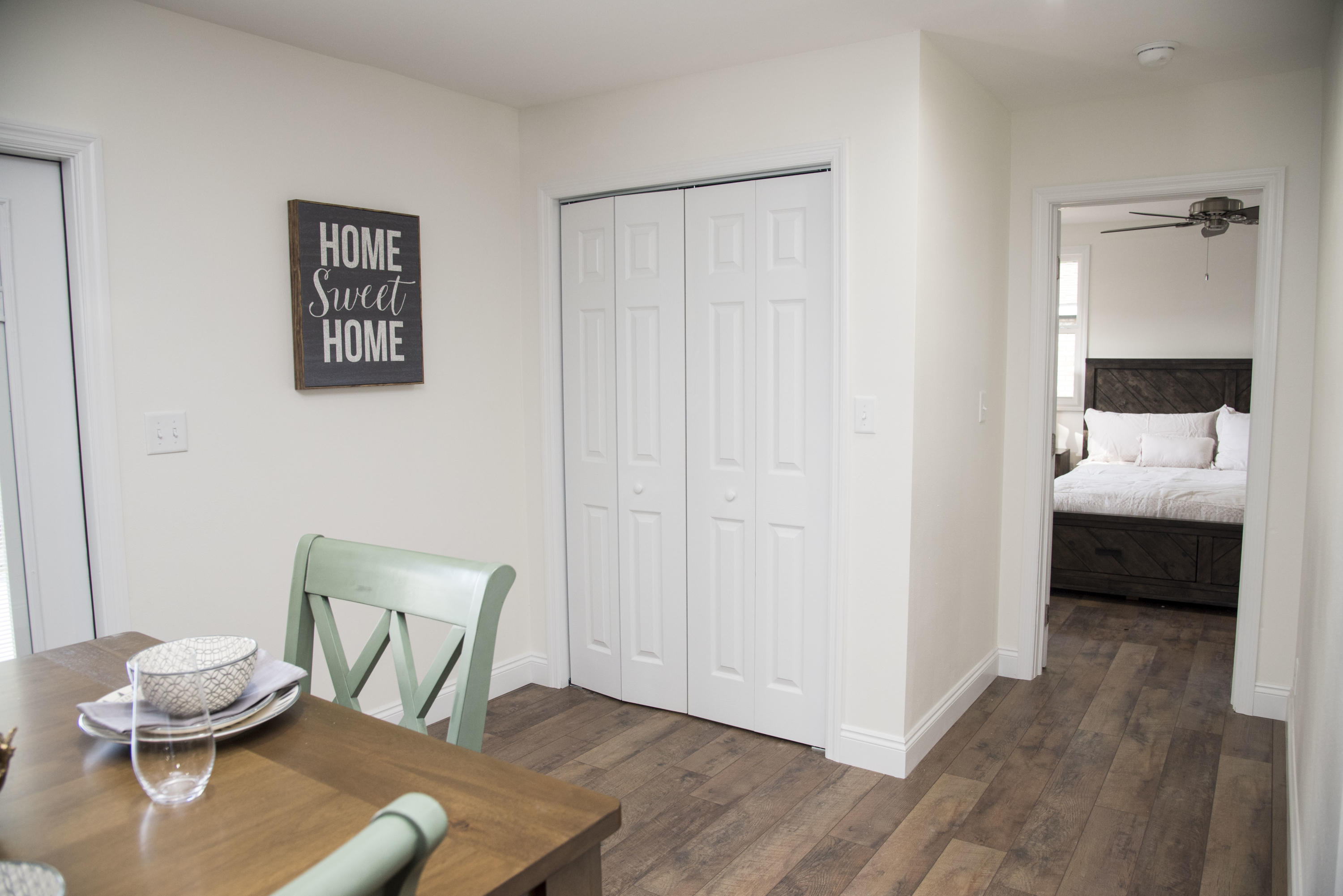 RE S/D VALP PLAT #15 LOT 6 BLK 1 - Residential