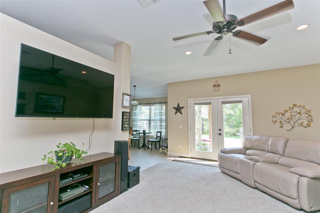 NAVARRE FIRST ADDITION - Residential