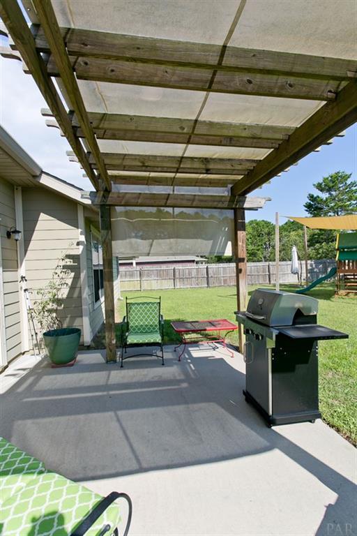 NAVARRE FIRST ADDITION - Residential