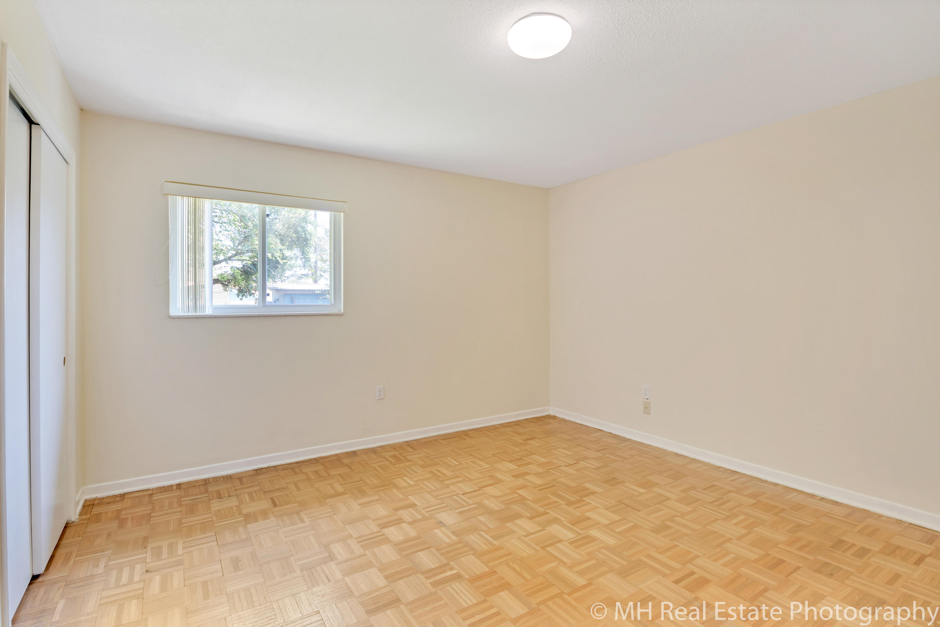 VESTA HEIGHTS 4TH ADDN - Residential