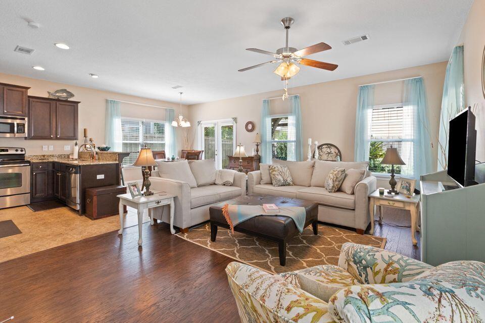 PLANTATION AT SANTA ROSA - Residential