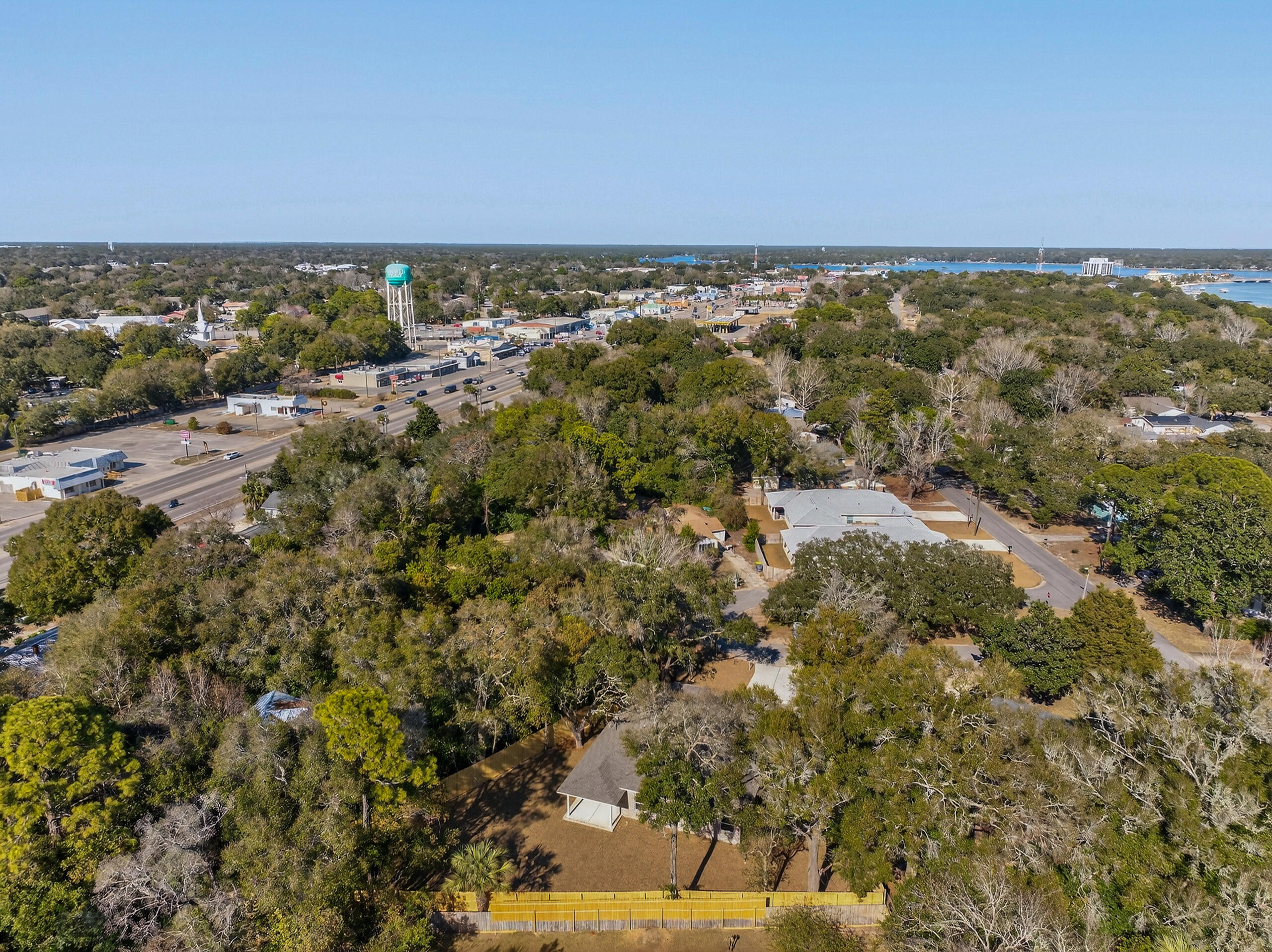 GARNIER BEACH LOT 39 BLK 5 - Residential