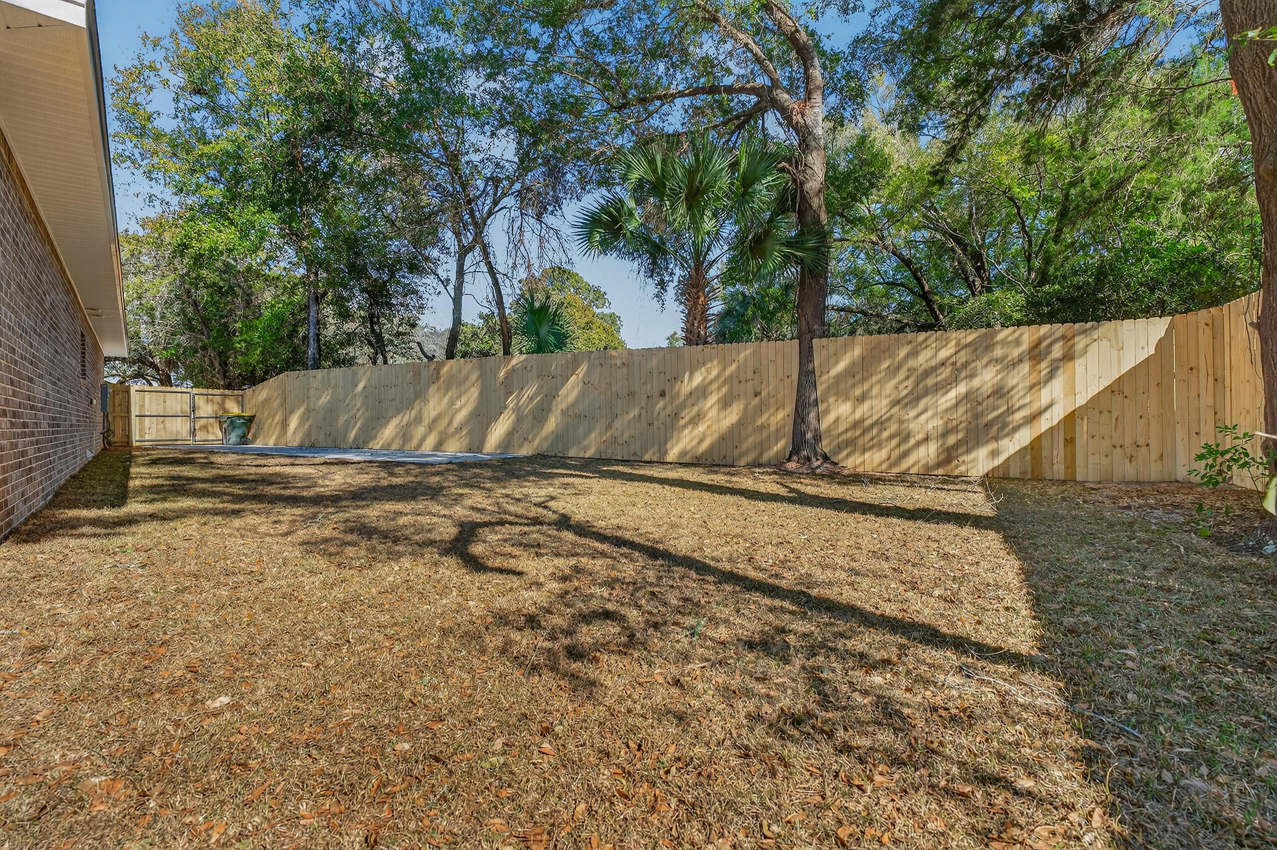 GARNIER BEACH LOT 39 BLK 5 - Residential