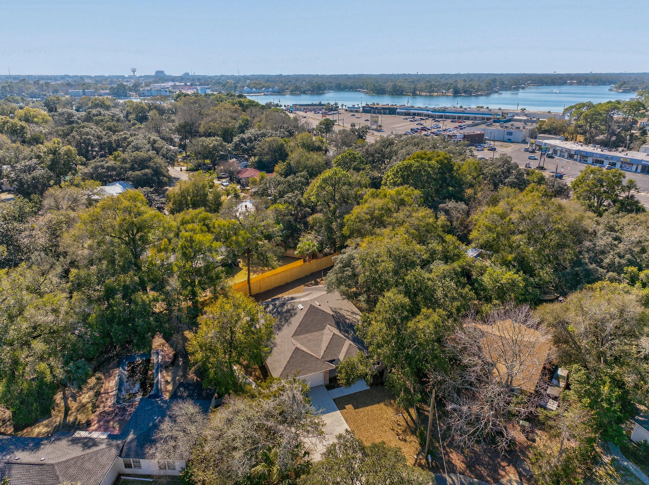 GARNIER BEACH LOT 39 BLK 5 - Residential