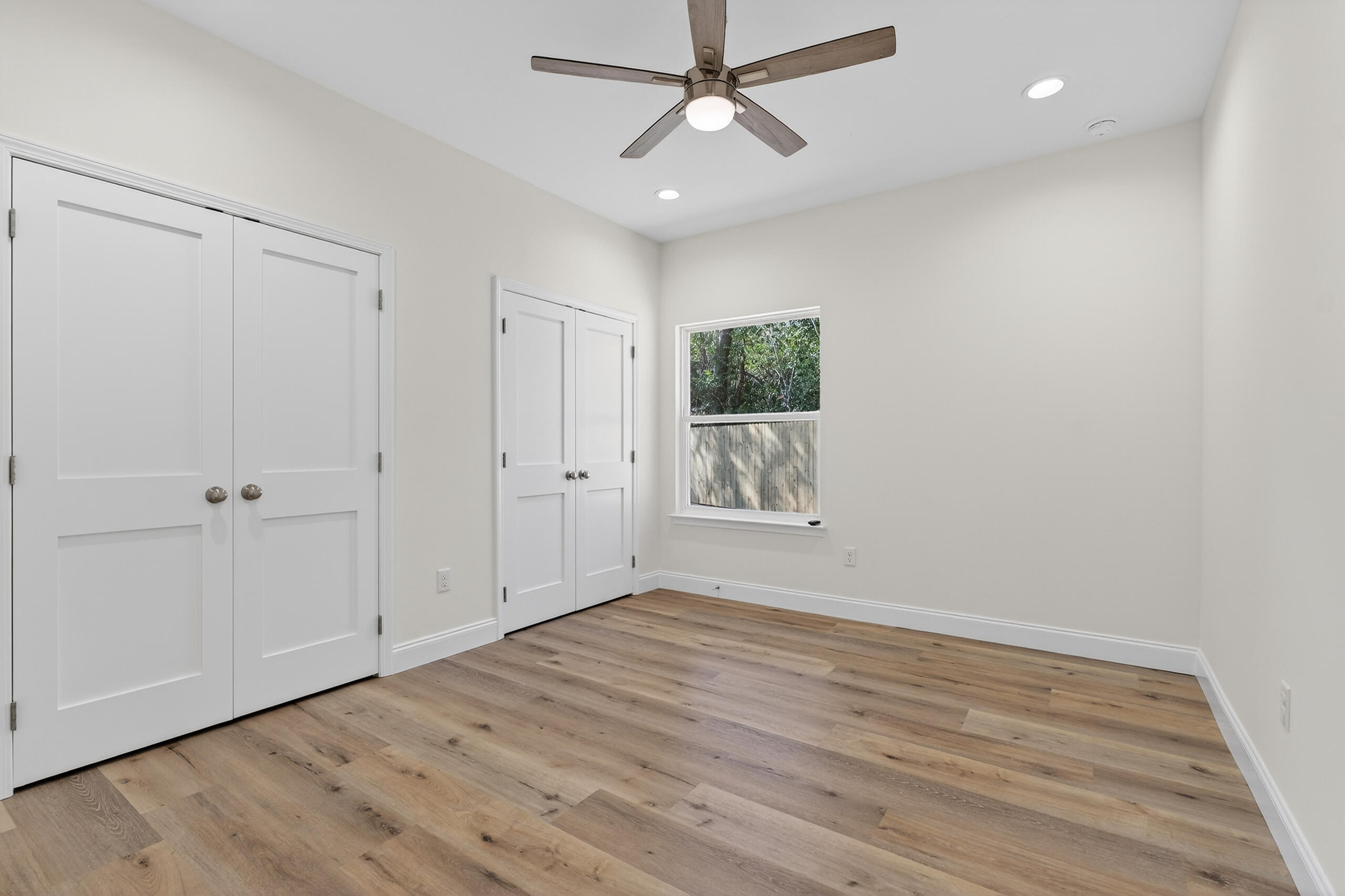 GARNIER BEACH LOT 39 BLK 5 - Residential