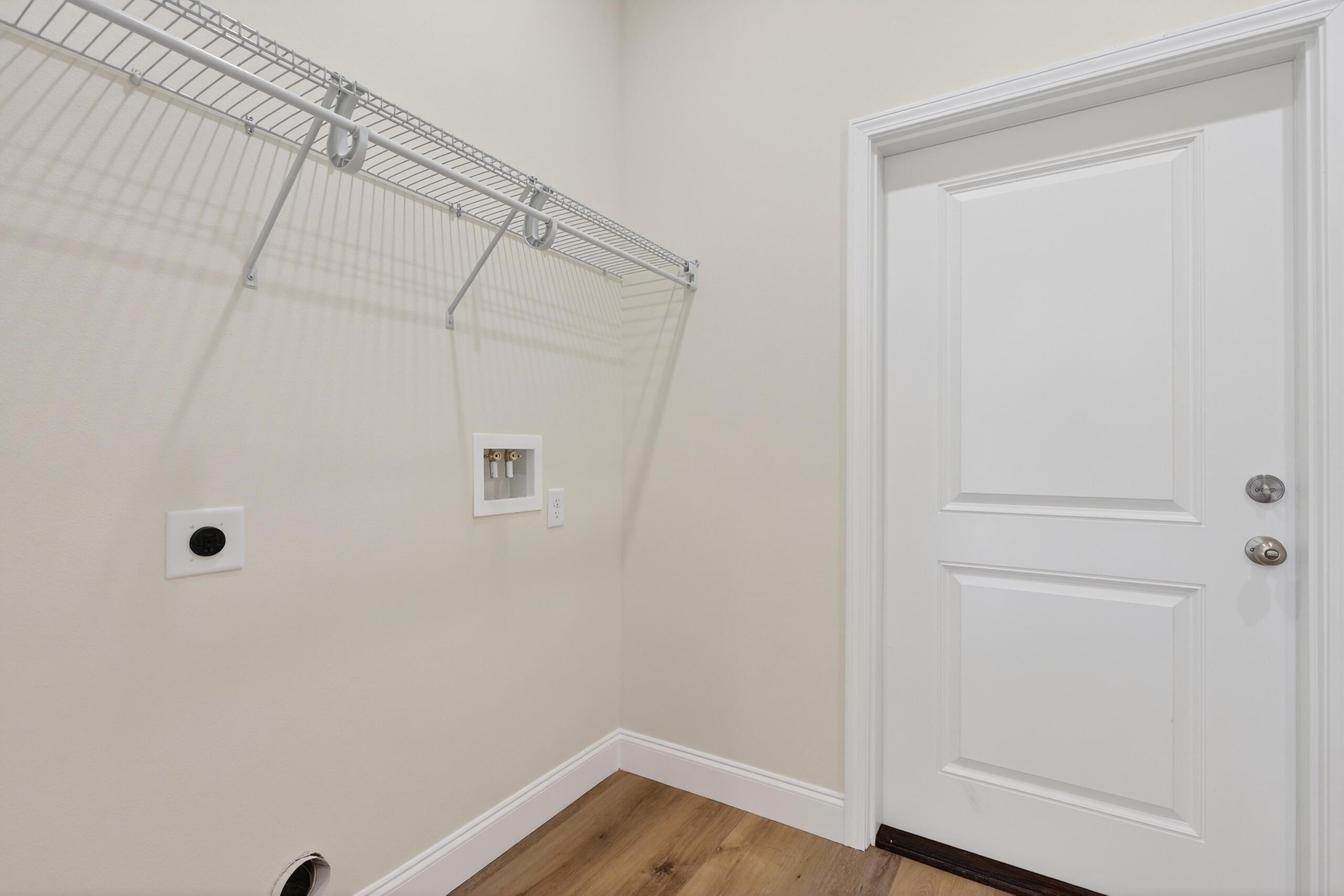 GARNIER BEACH LOT 39 BLK 5 - Residential