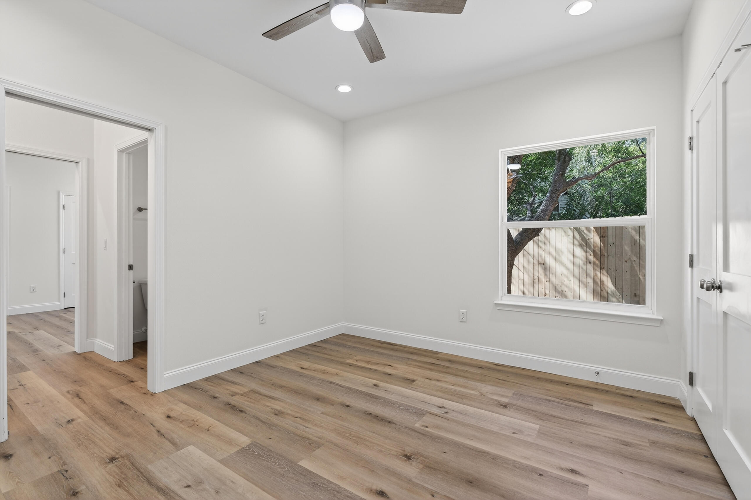 GARNIER BEACH LOT 39 BLK 5 - Residential