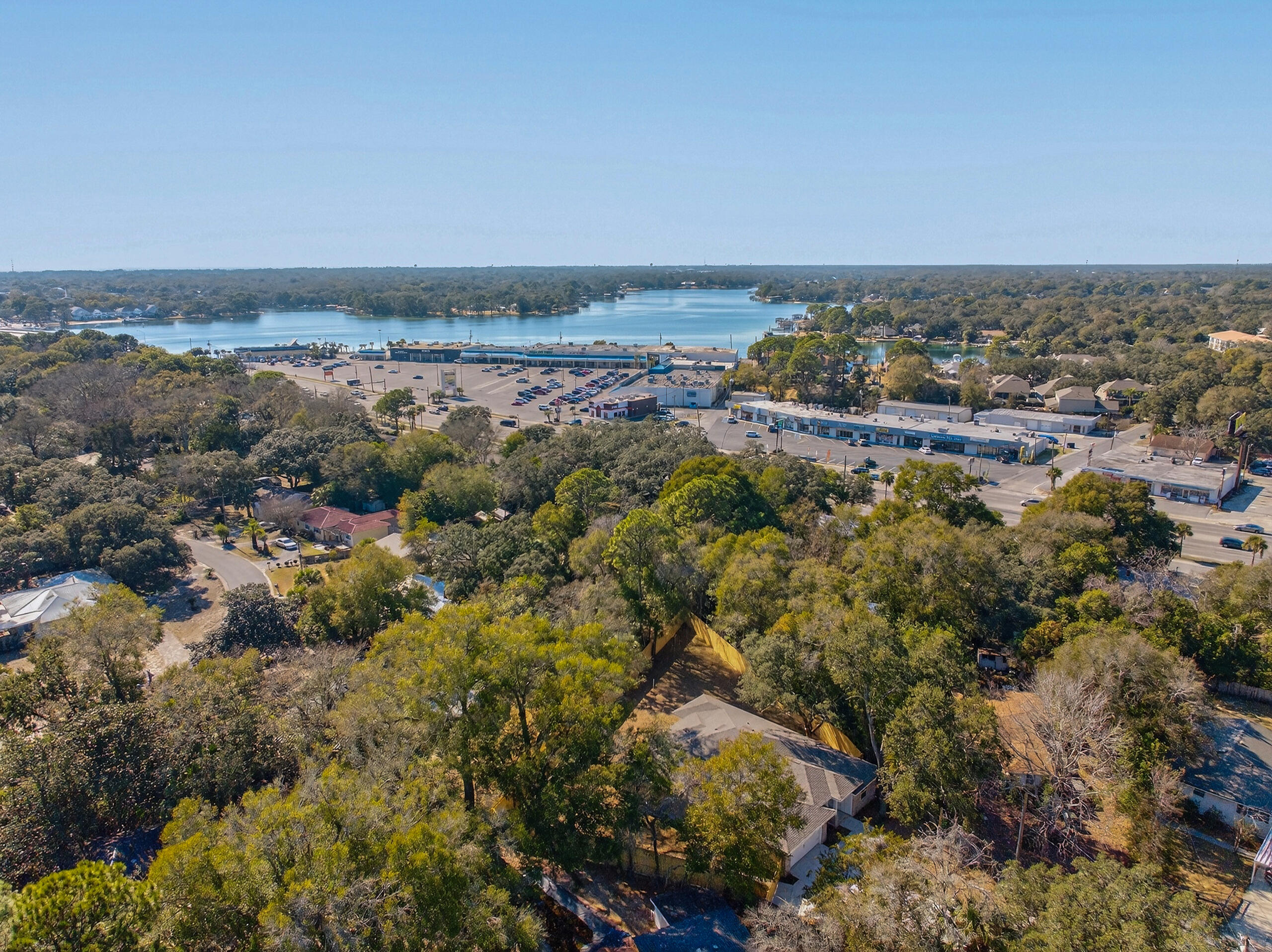 GARNIER BEACH LOT 39 BLK 5 - Residential