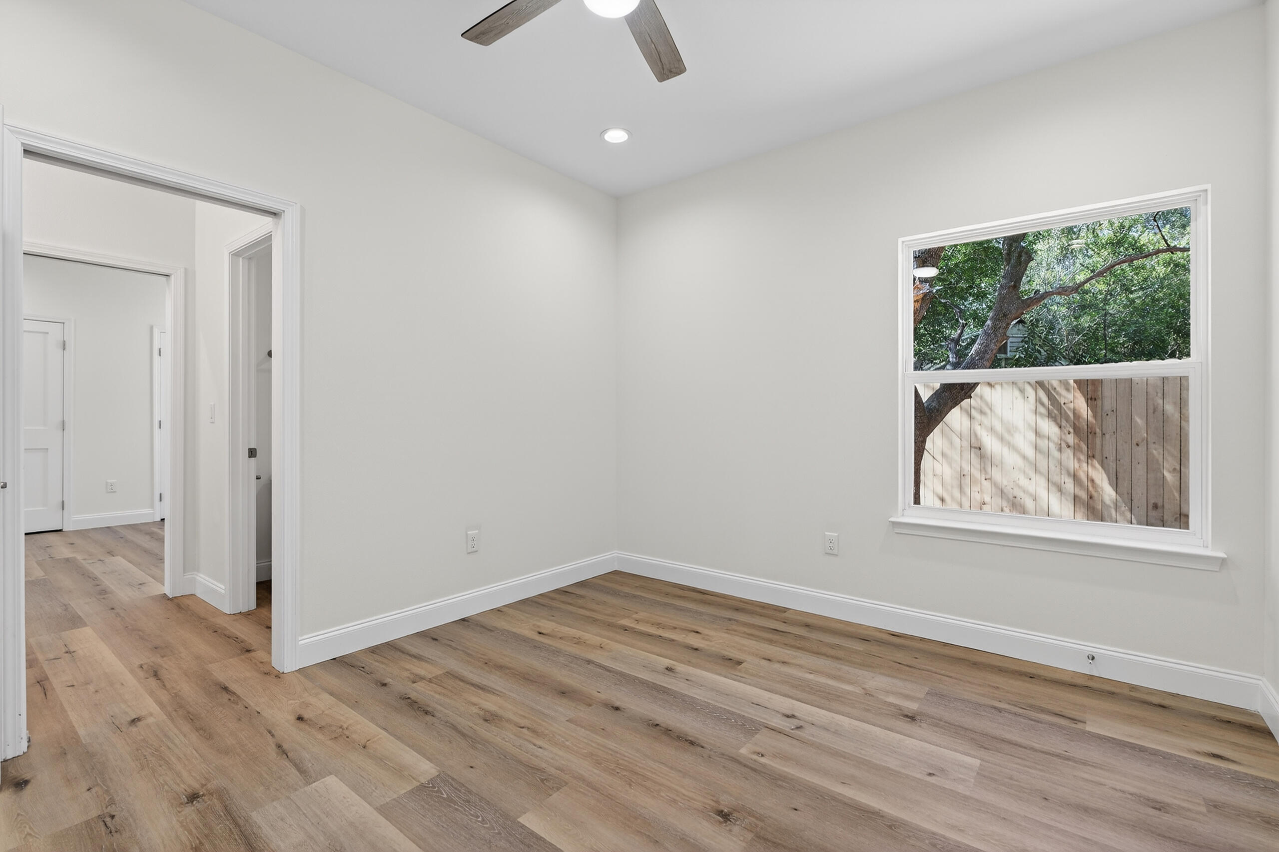 GARNIER BEACH LOT 39 BLK 5 - Residential