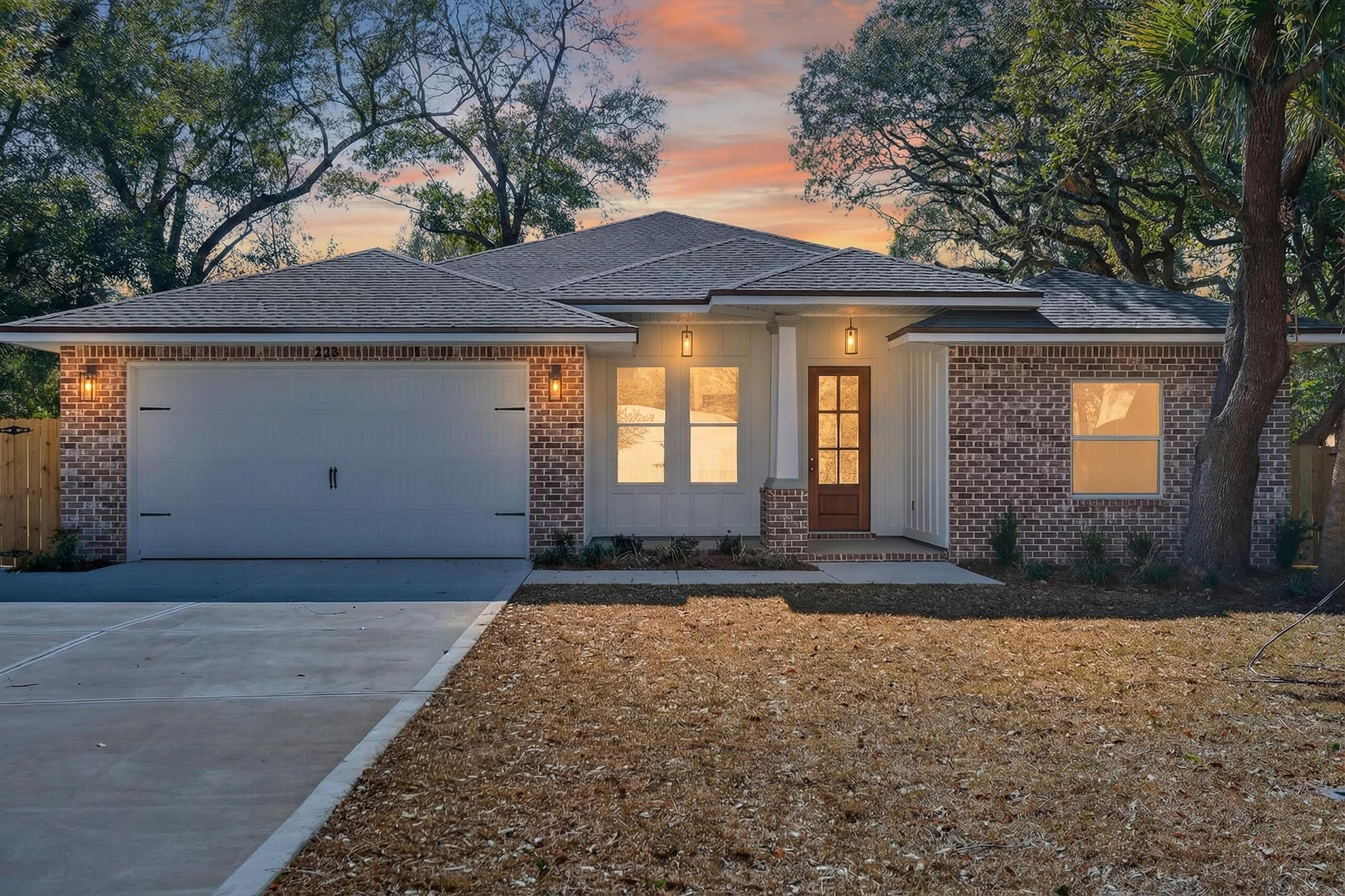 GARNIER BEACH LOT 39 BLK 5 - Residential