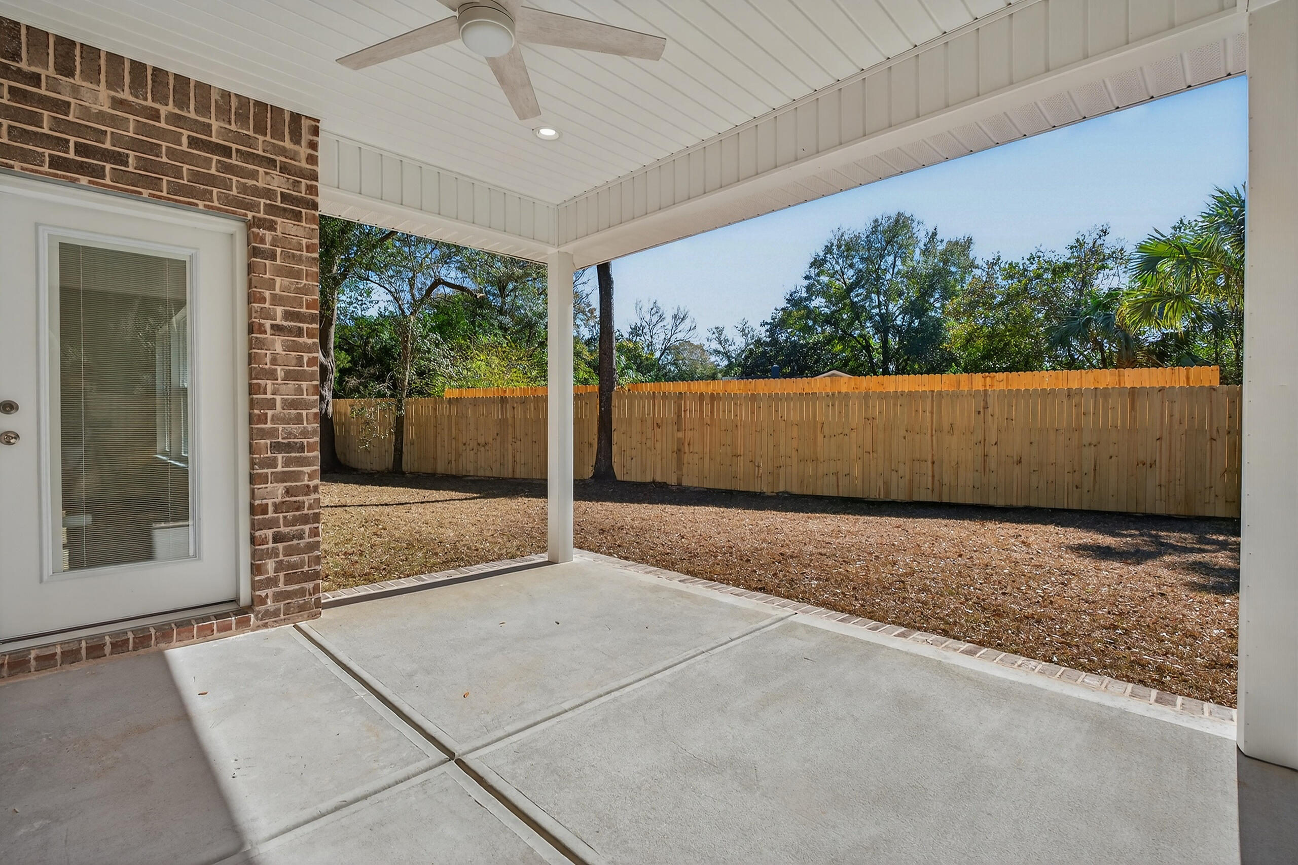 GARNIER BEACH LOT 39 BLK 5 - Residential