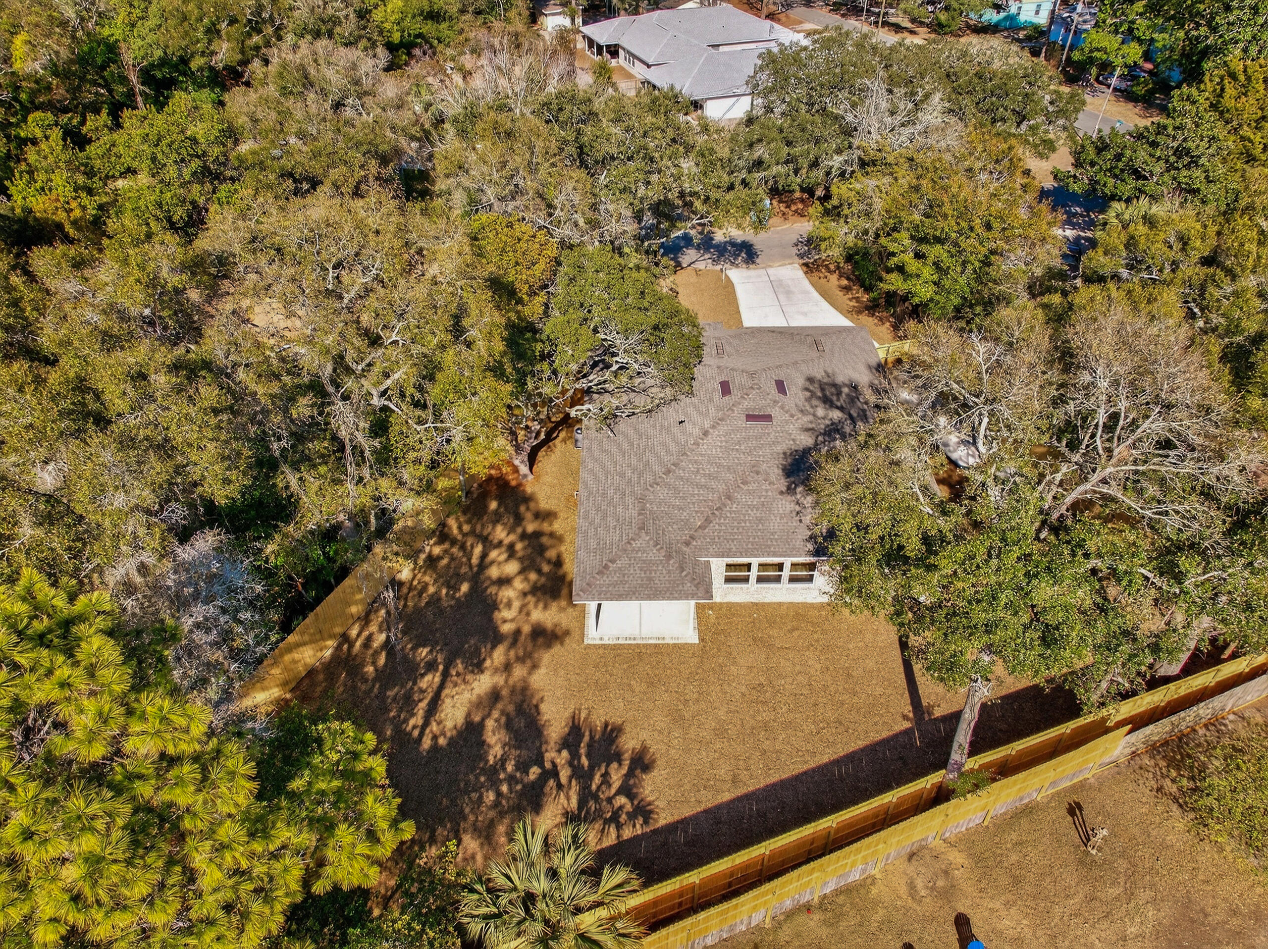 GARNIER BEACH LOT 39 BLK 5 - Residential