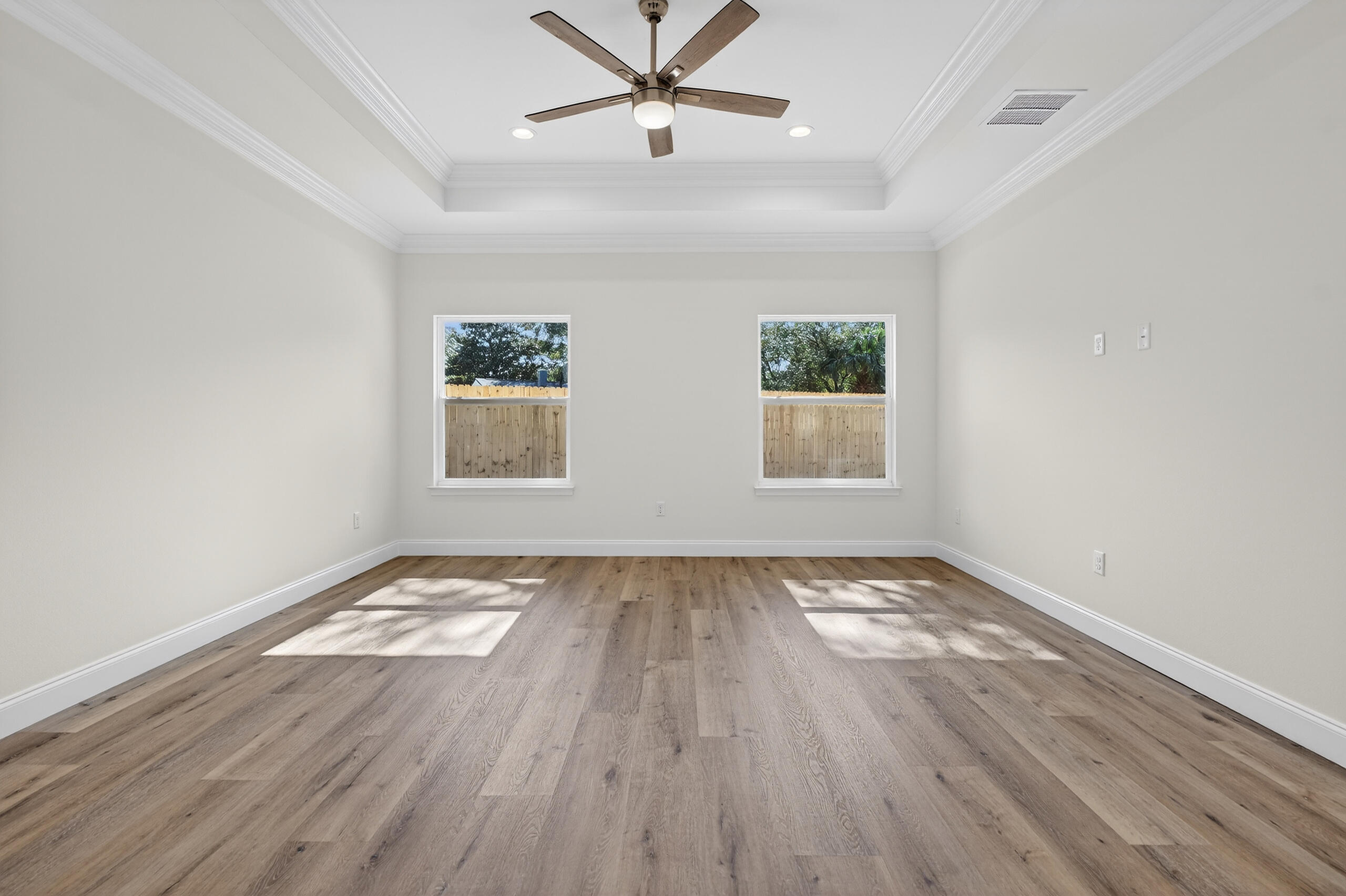 GARNIER BEACH LOT 39 BLK 5 - Residential