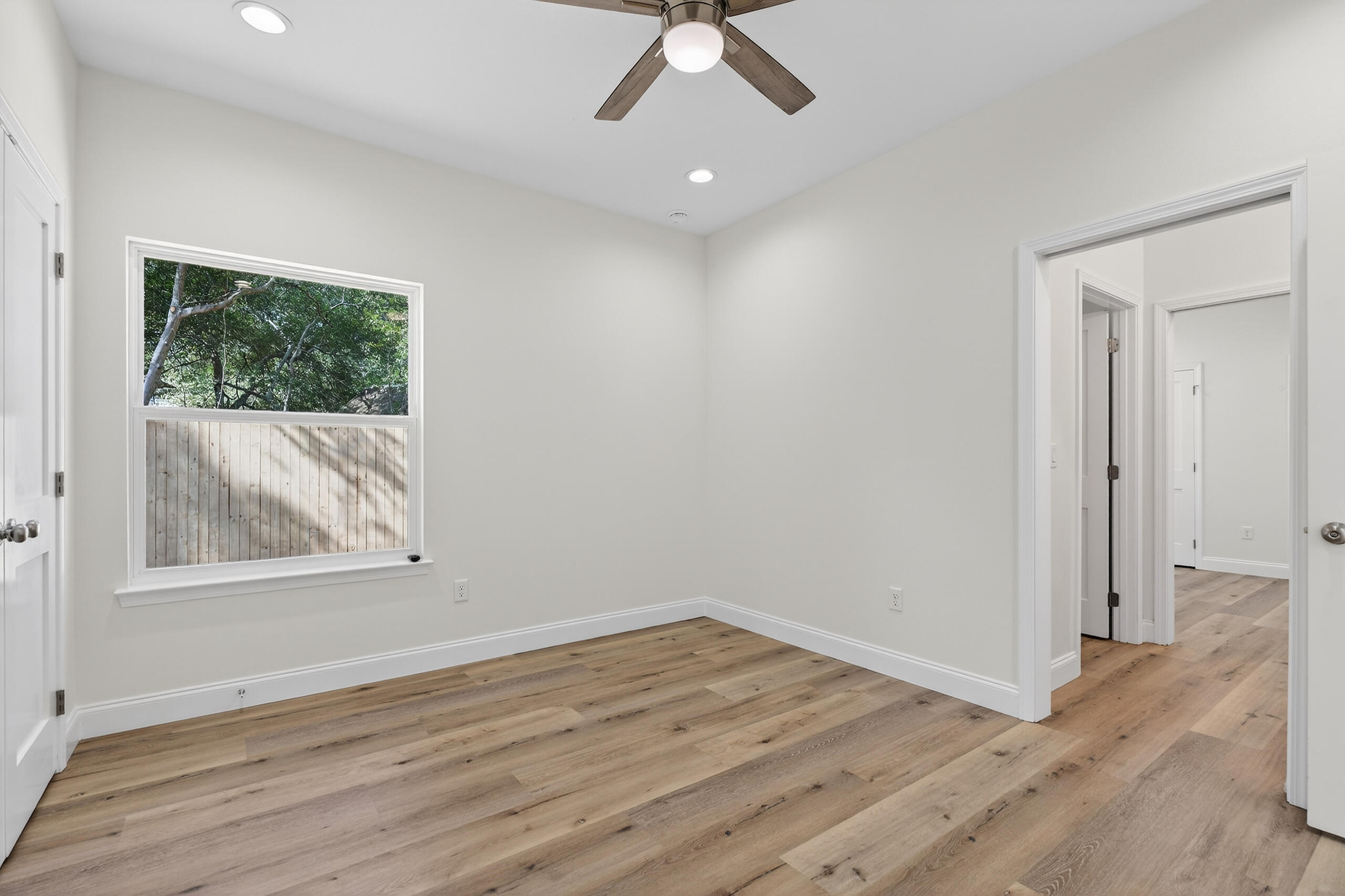 GARNIER BEACH LOT 39 BLK 5 - Residential