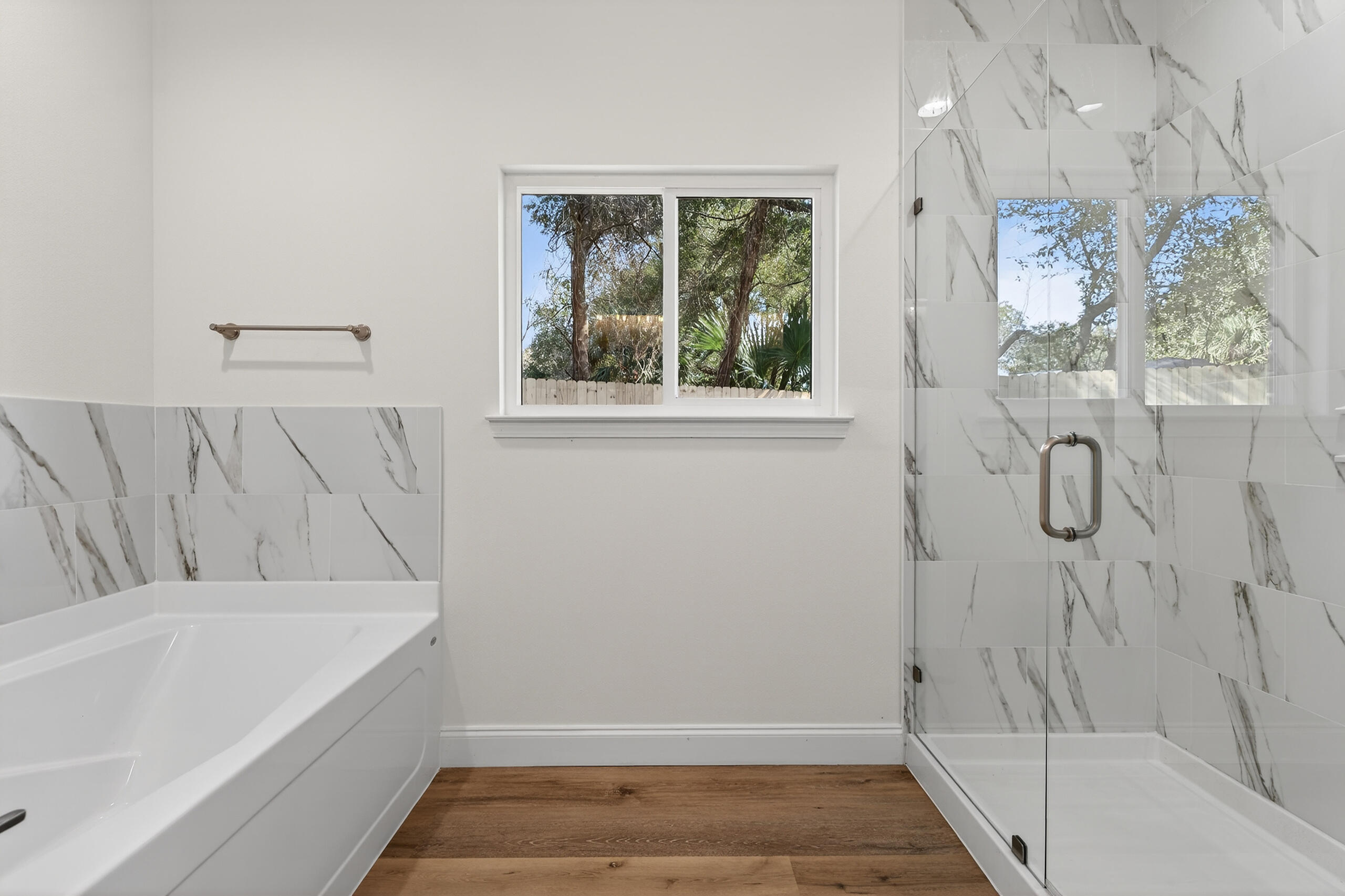 GARNIER BEACH LOT 39 BLK 5 - Residential