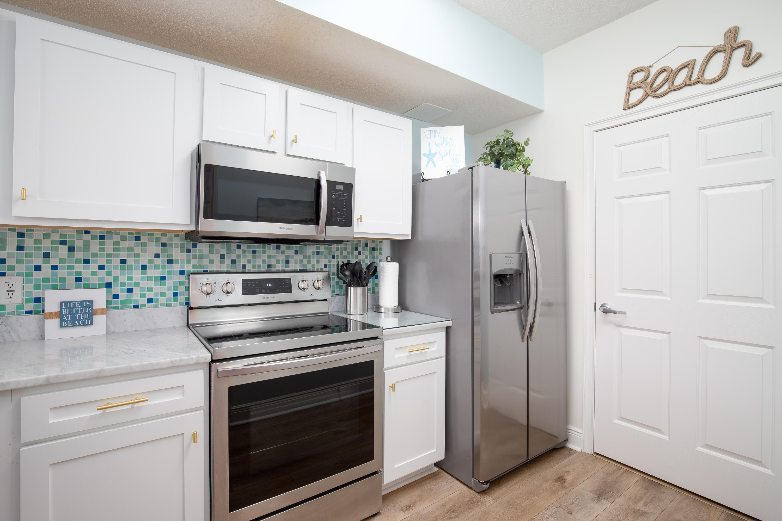 WATERS EDGE - Residential