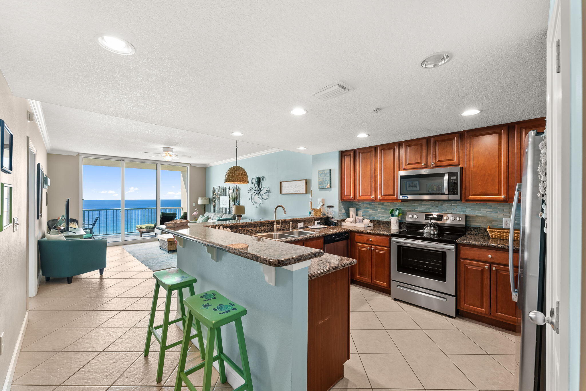 PALAZZO CONDOMINIUM - Residential