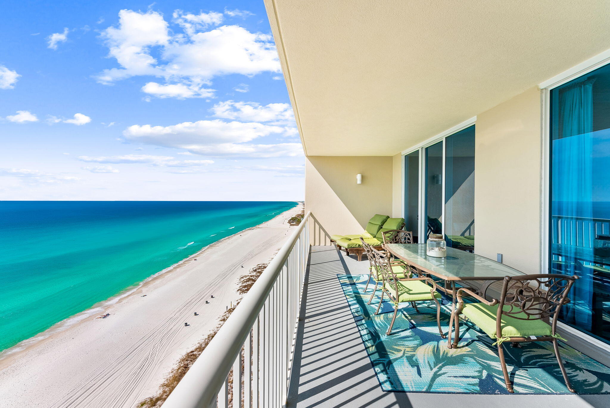 PALAZZO CONDOMINIUM - Residential