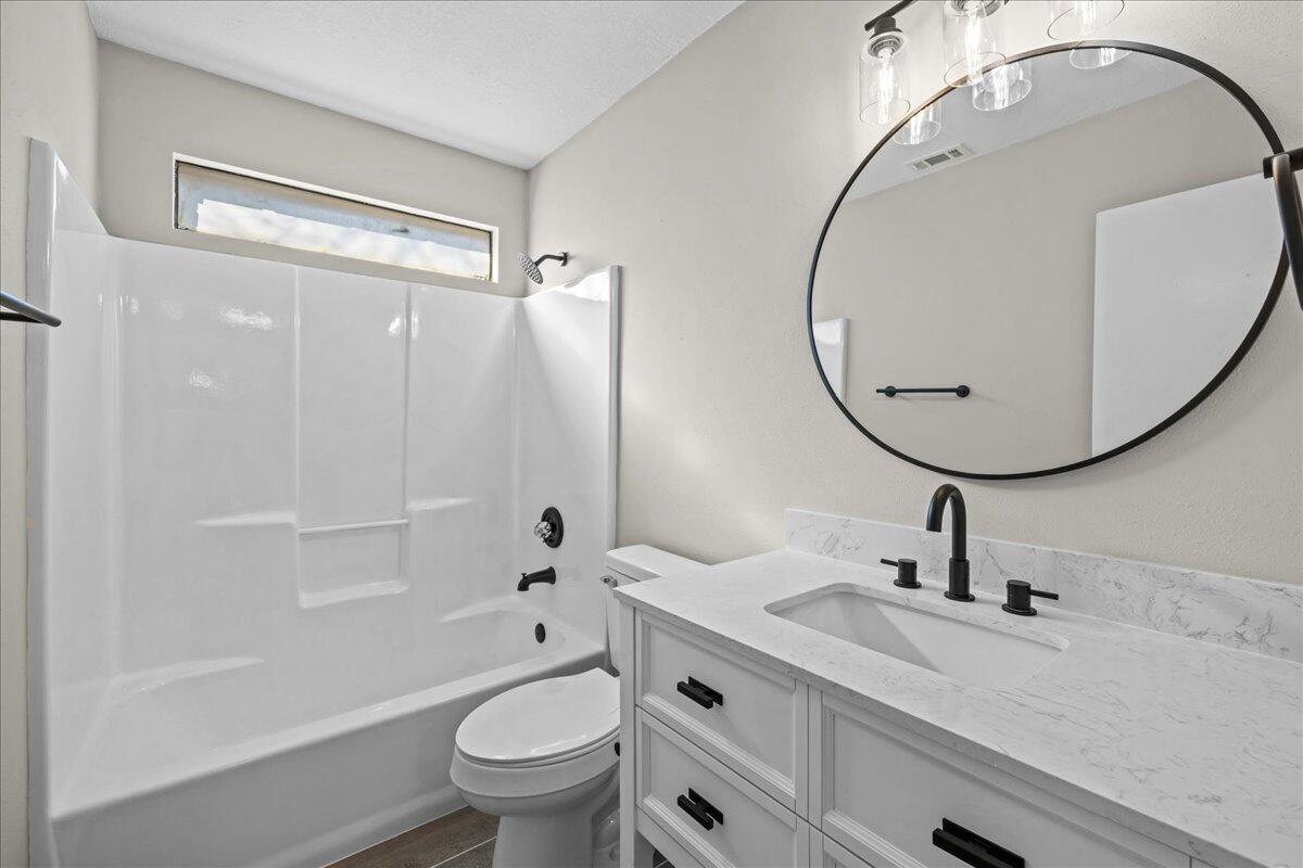 SOUTHVIEW ESTATES - Residential