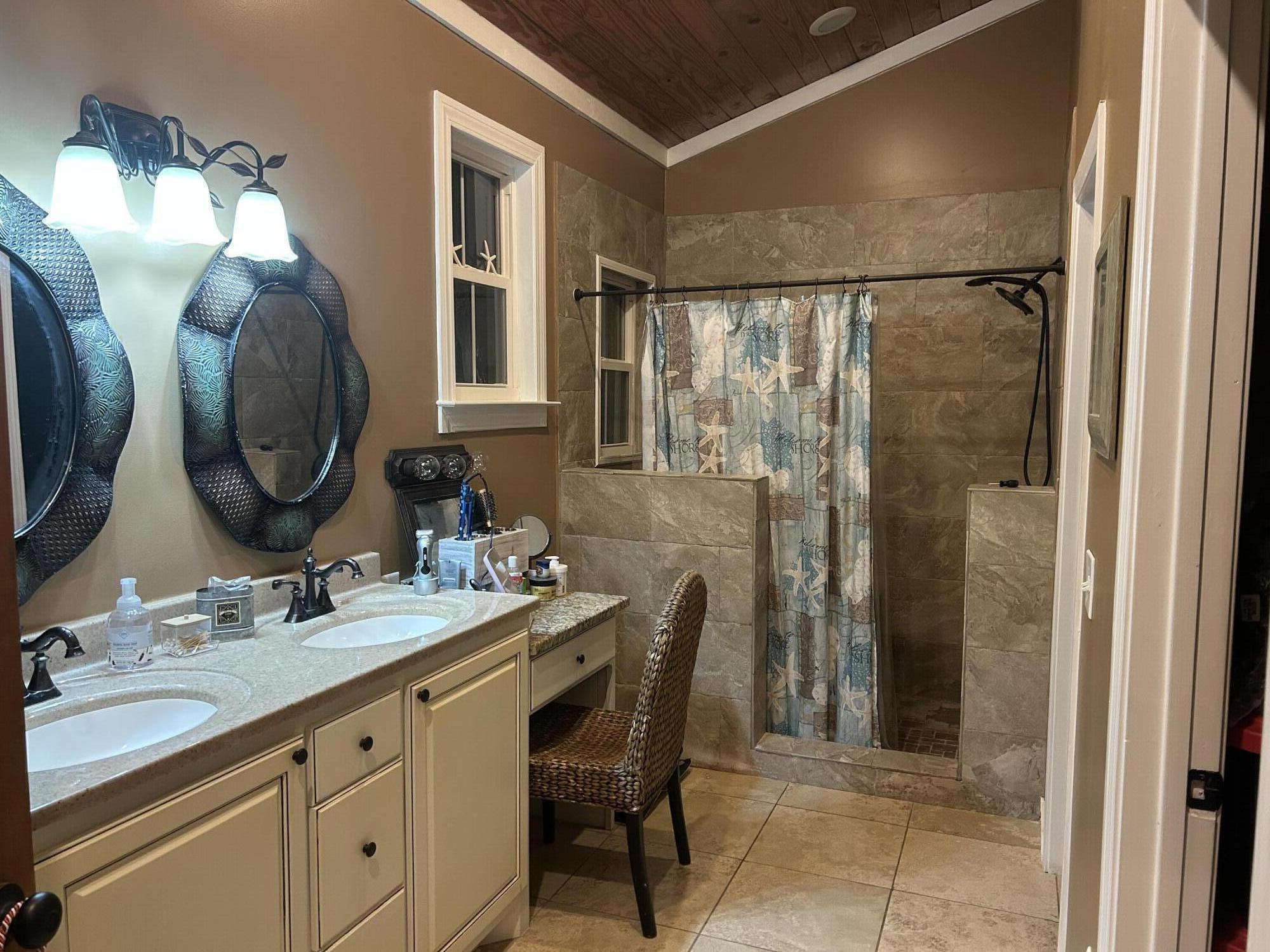 Beatrice point/Alden Lane - Residential