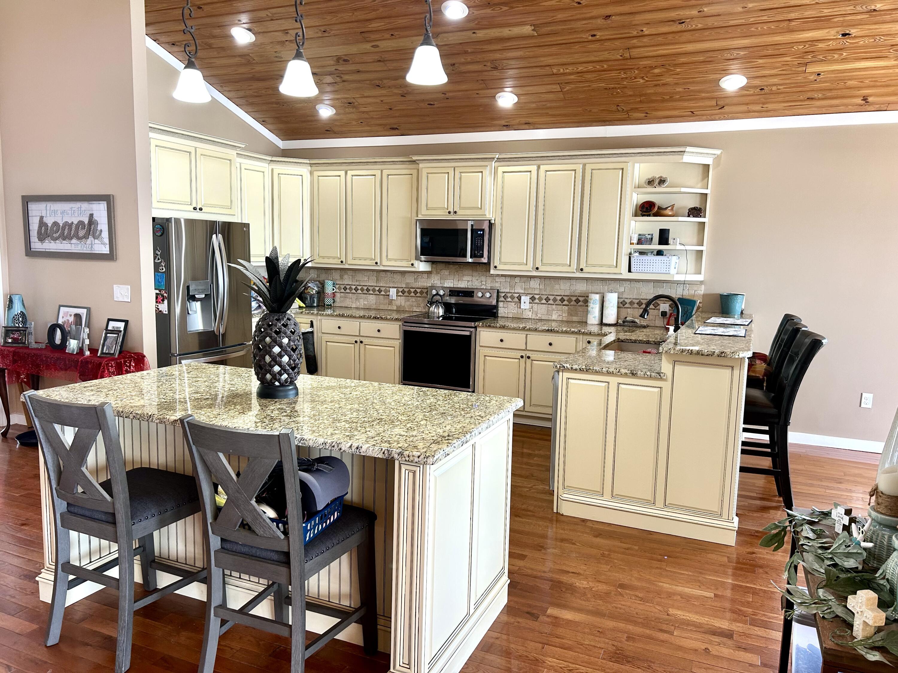 Beatrice point/Alden Lane - Residential