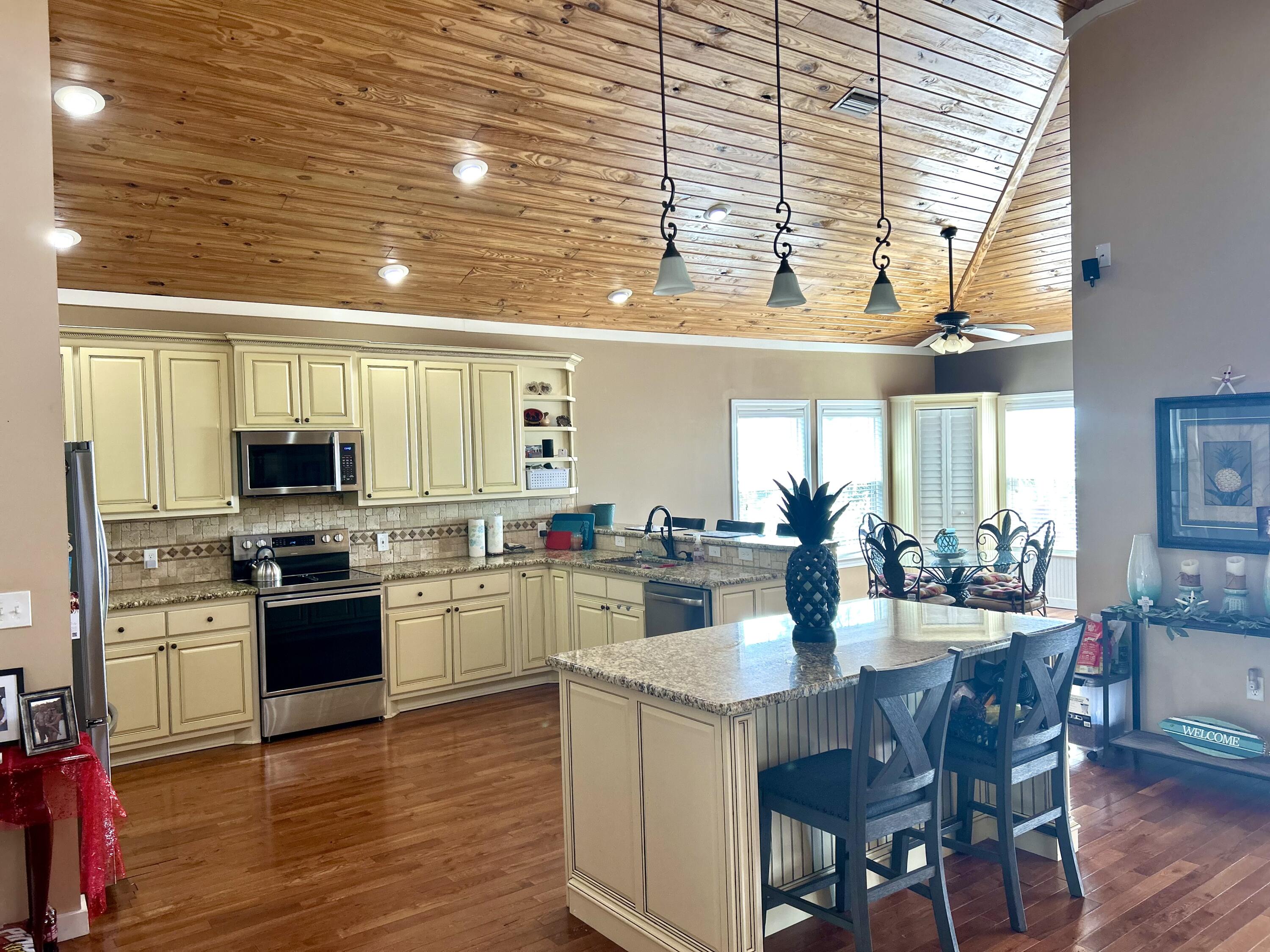 Beatrice point/Alden Lane - Residential