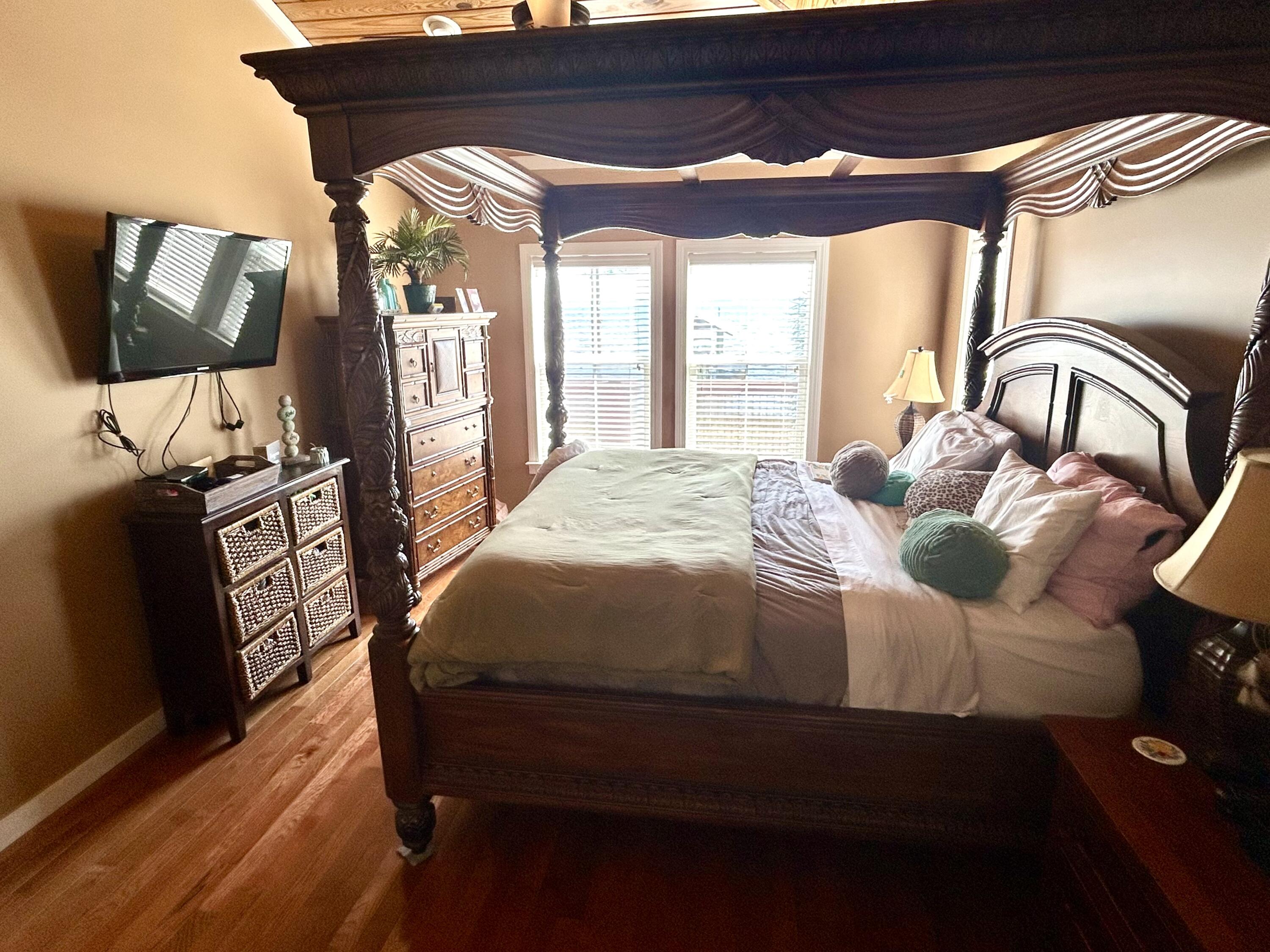 Beatrice point/Alden Lane - Residential