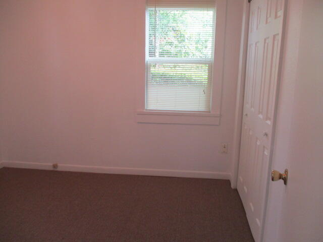 EDGEWATER APT - Residential Lease