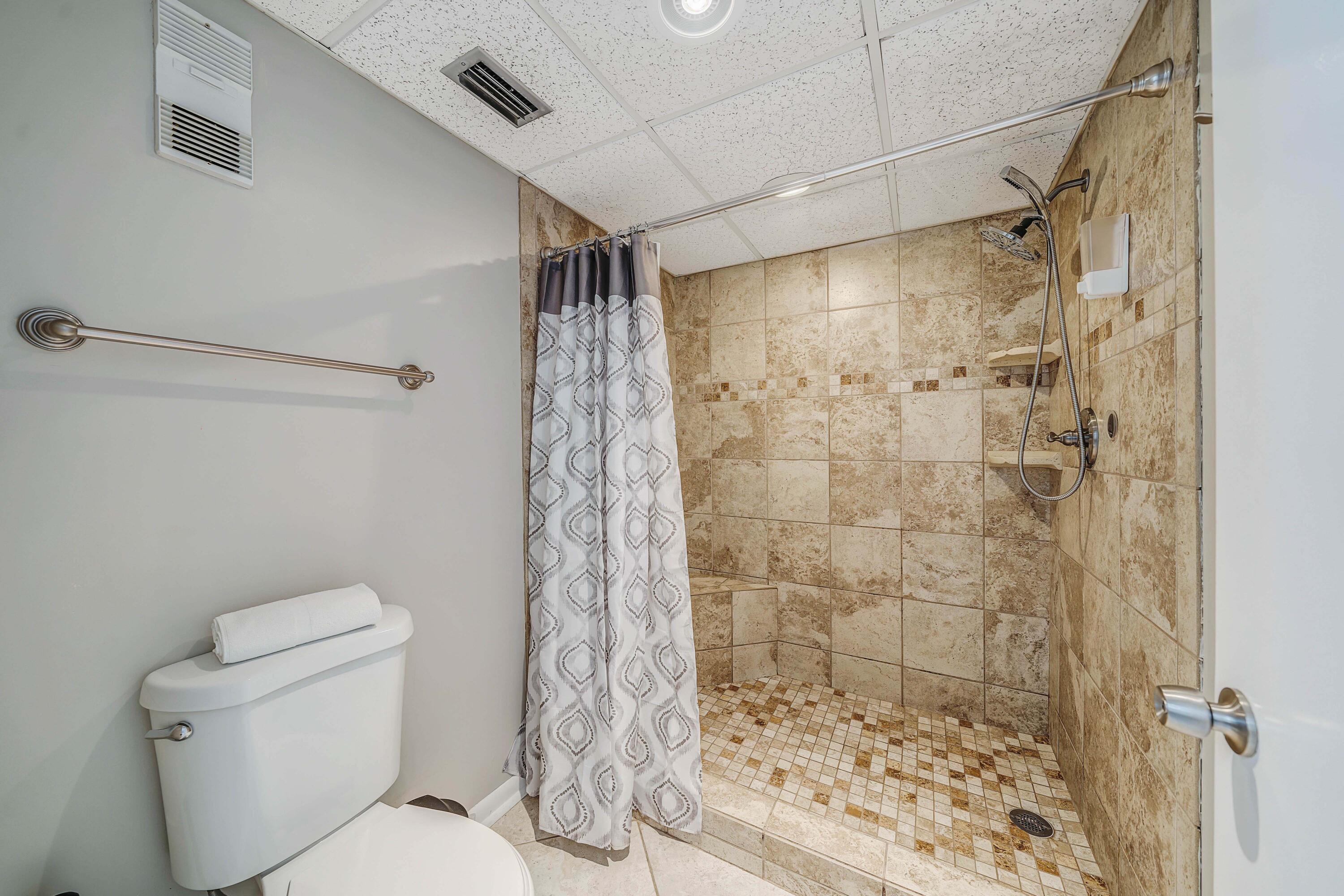 EDGEWATER BEACH CONDO PH 2 - Residential
