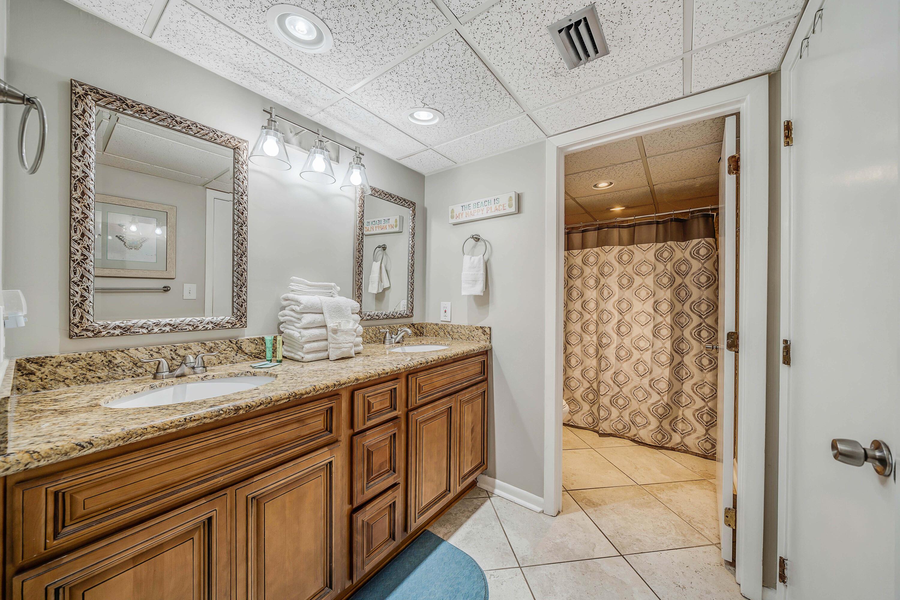 EDGEWATER BEACH CONDO PH 2 - Residential
