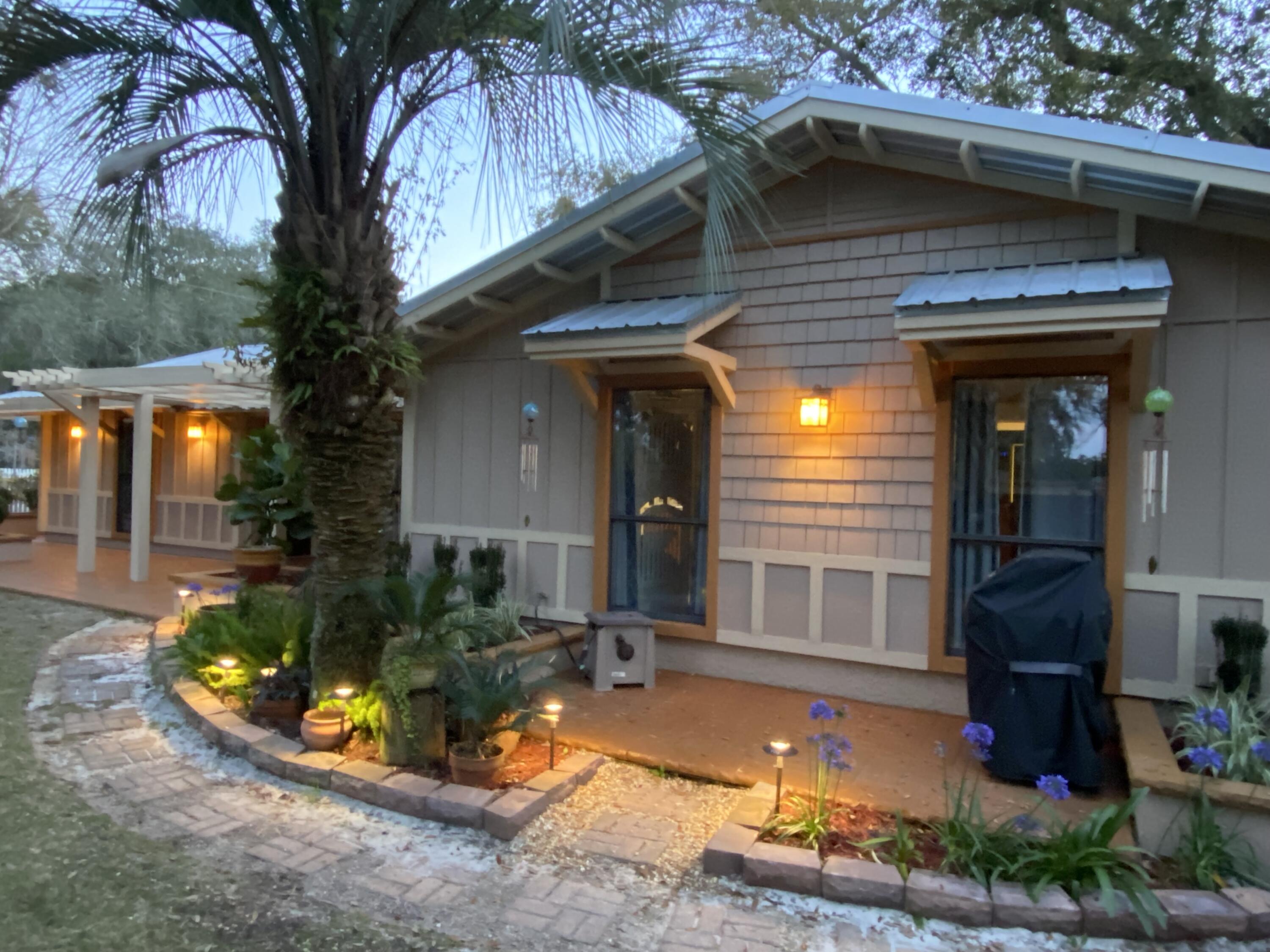 BAY MAGNOLIA - Residential