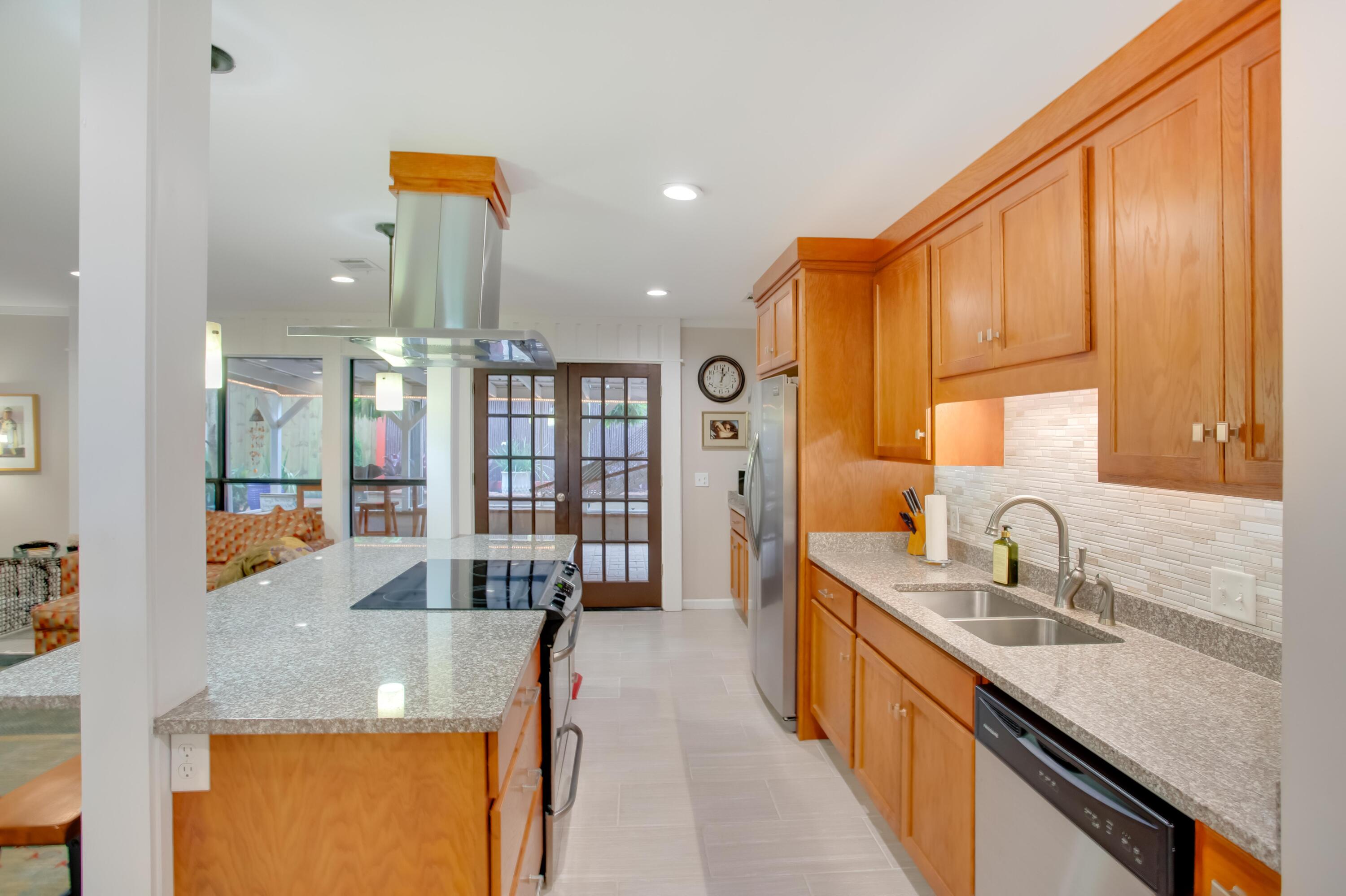 BAY MAGNOLIA - Residential