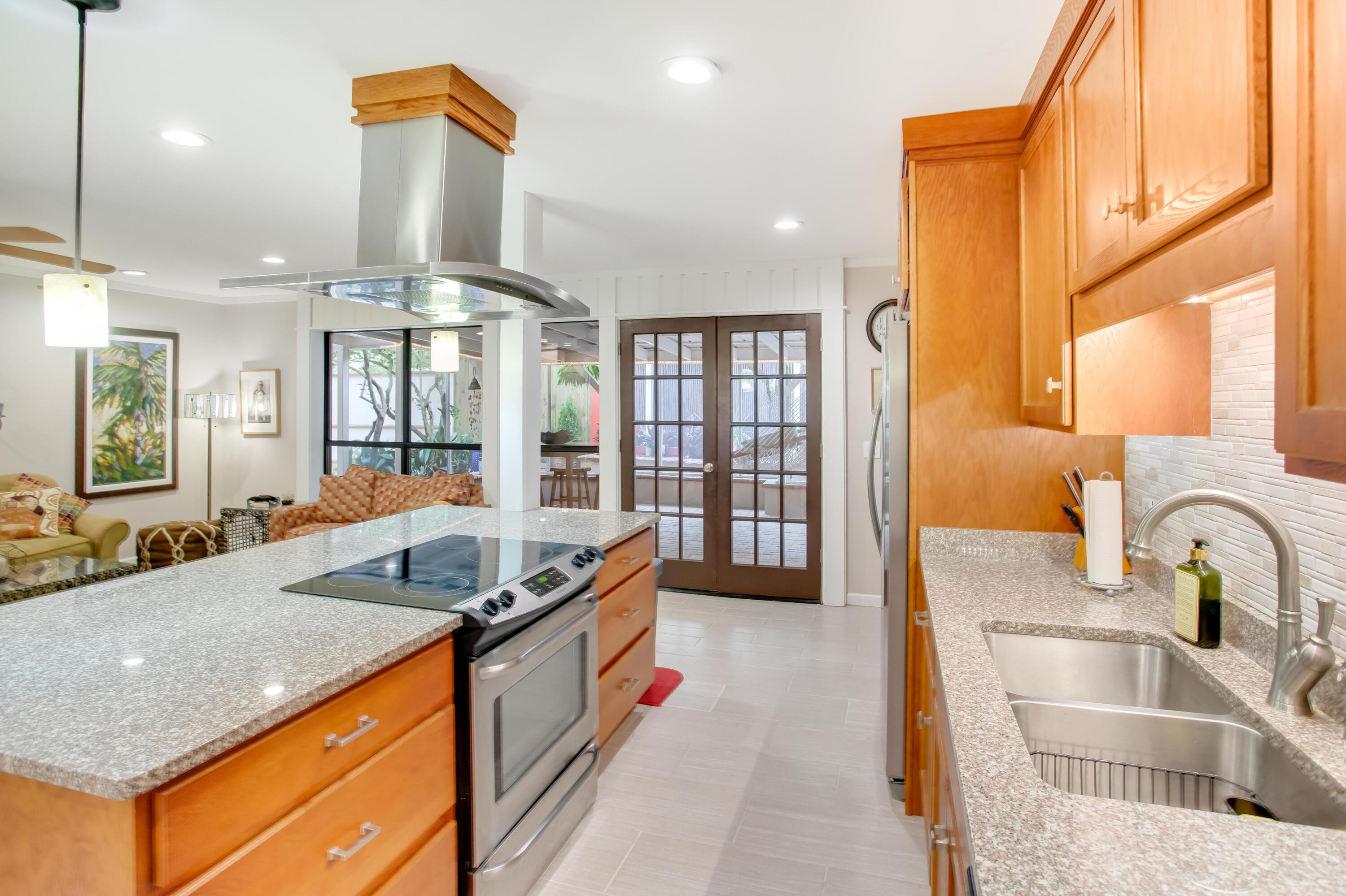 BAY MAGNOLIA - Residential