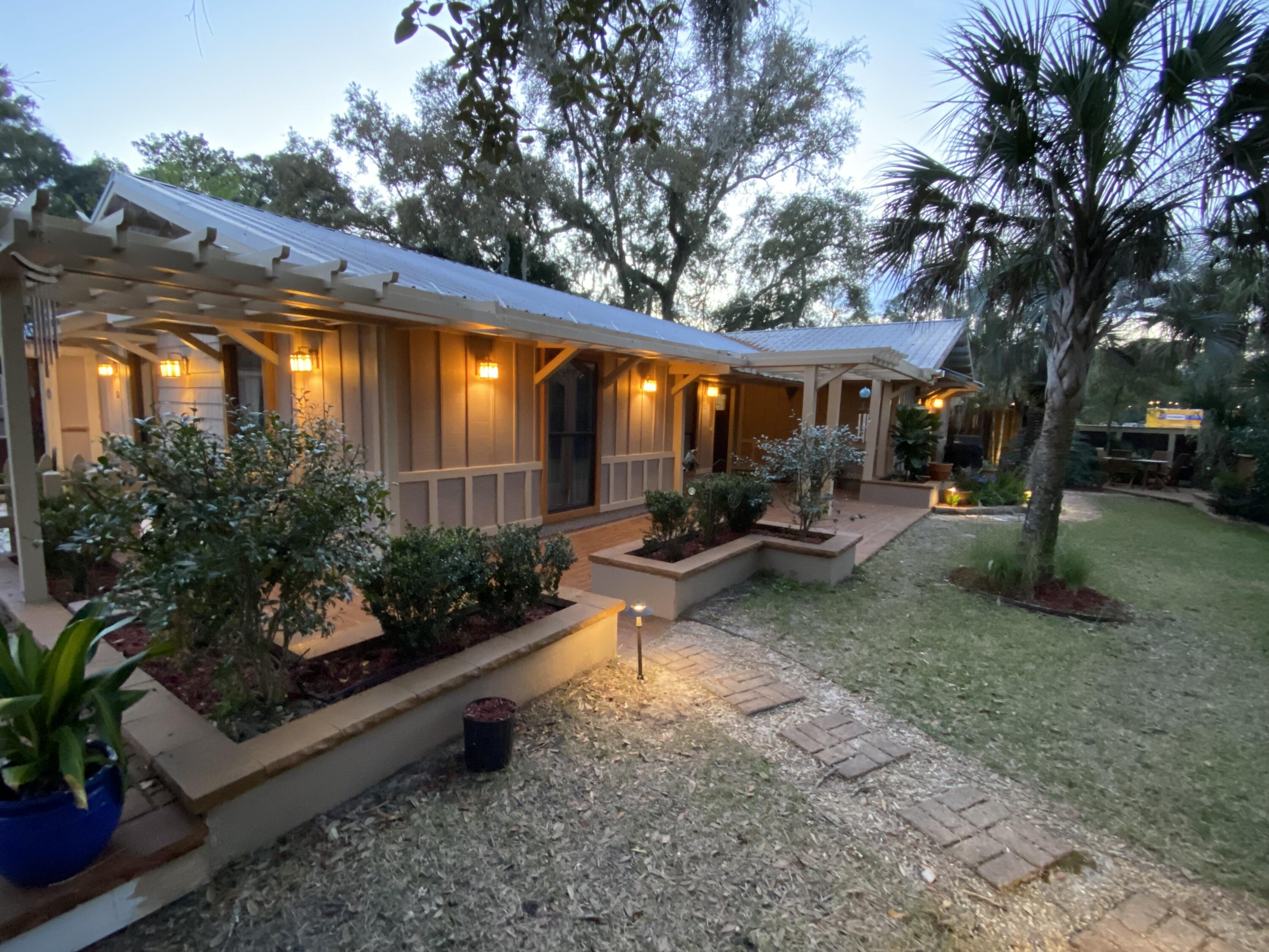 BAY MAGNOLIA - Residential