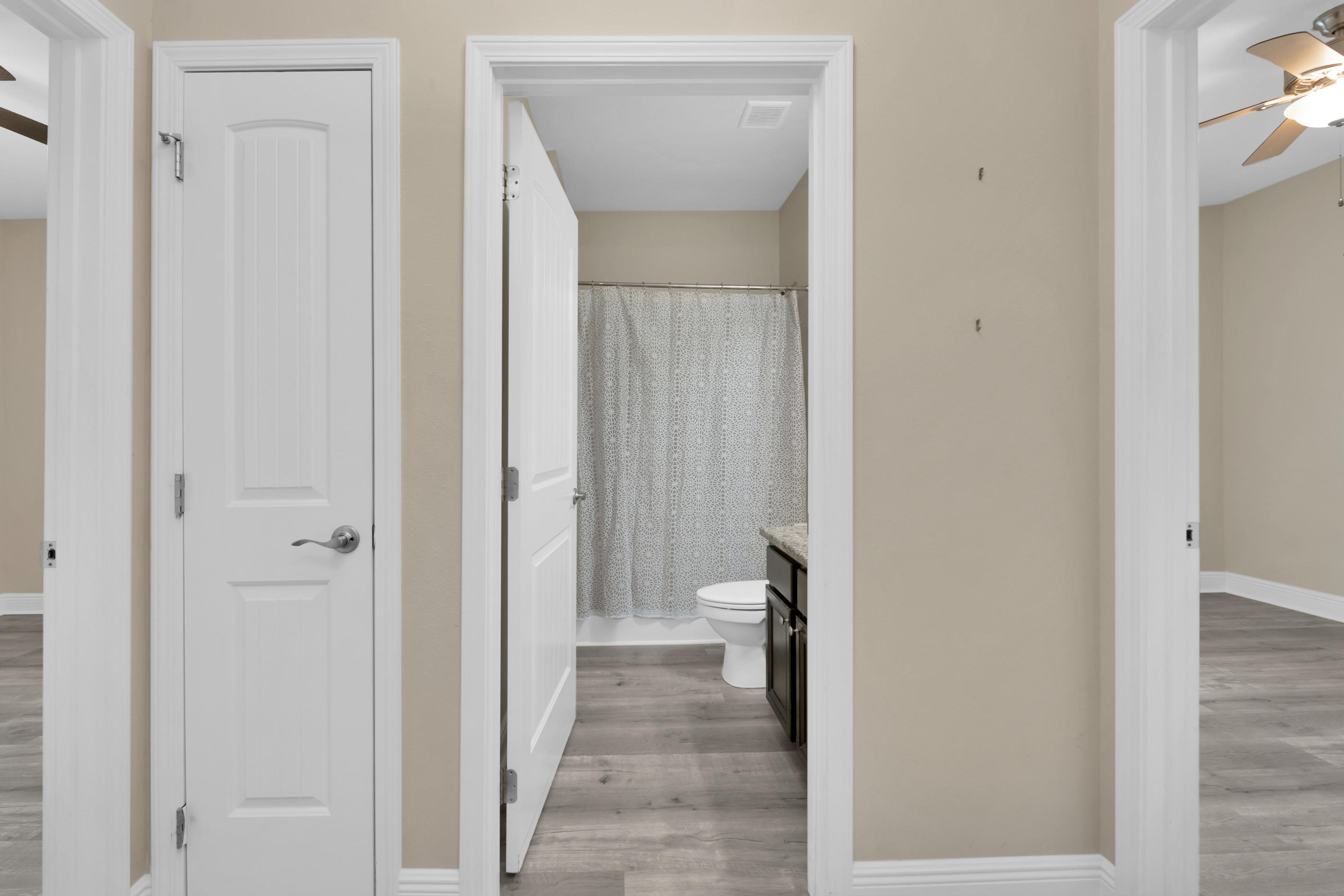 DRIFTWOOD ESTATES - Residential Lease