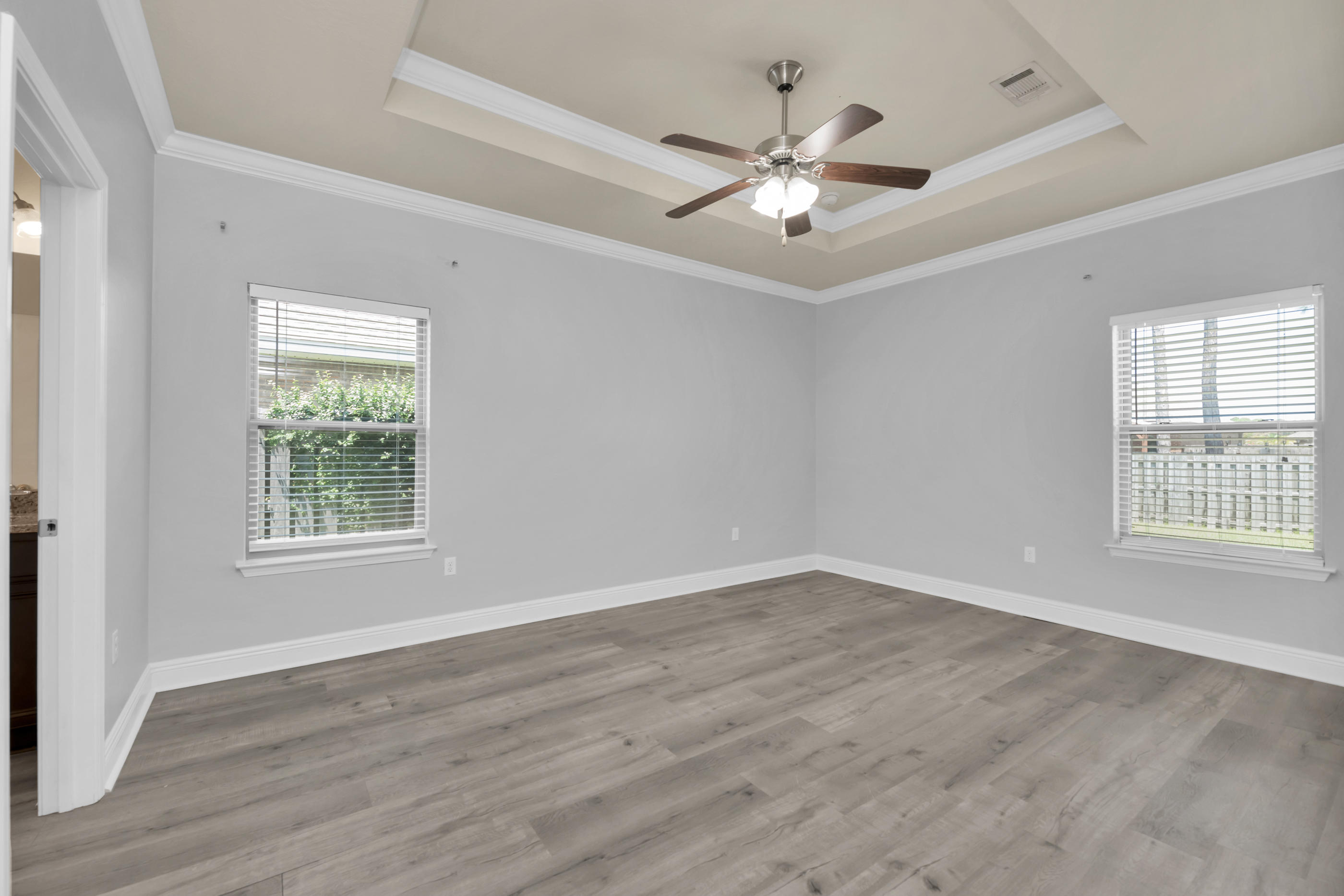 DRIFTWOOD ESTATES - Residential Lease